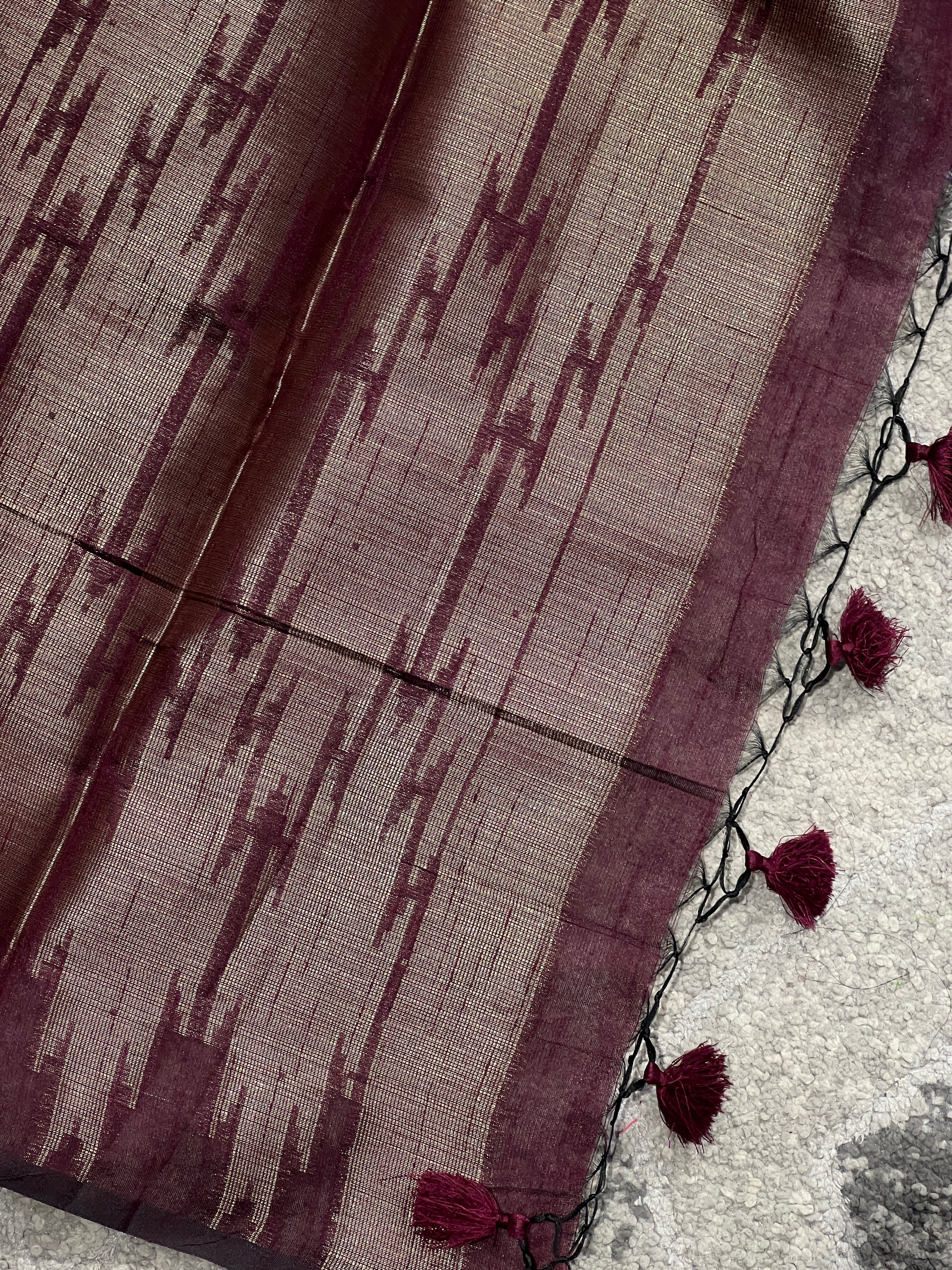 Zari Woven Brocade Patterned Semi Silk Saree | YNG555