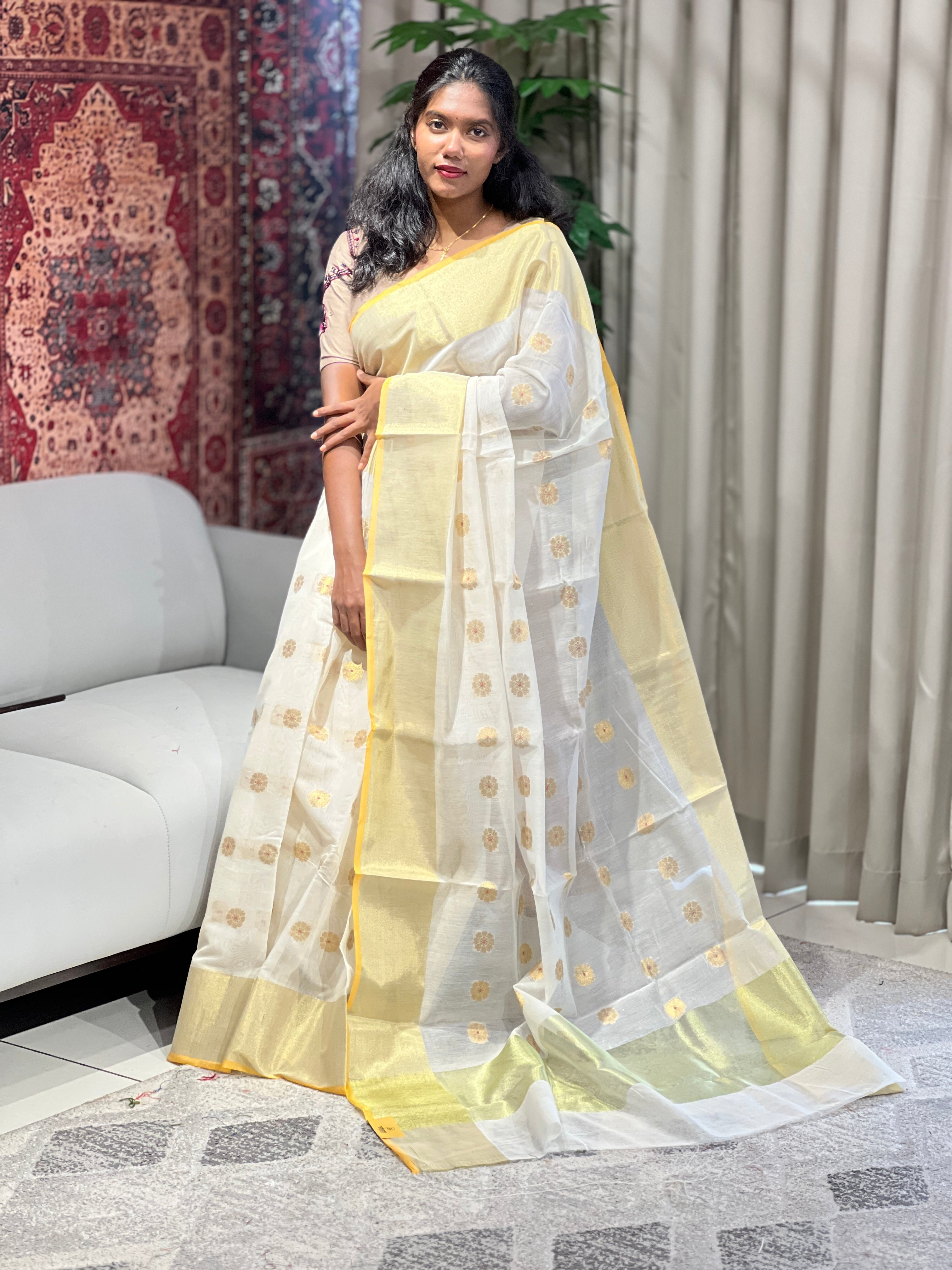 Zari Woven Floral Butta Detailed Chanderi Saree | KSS115