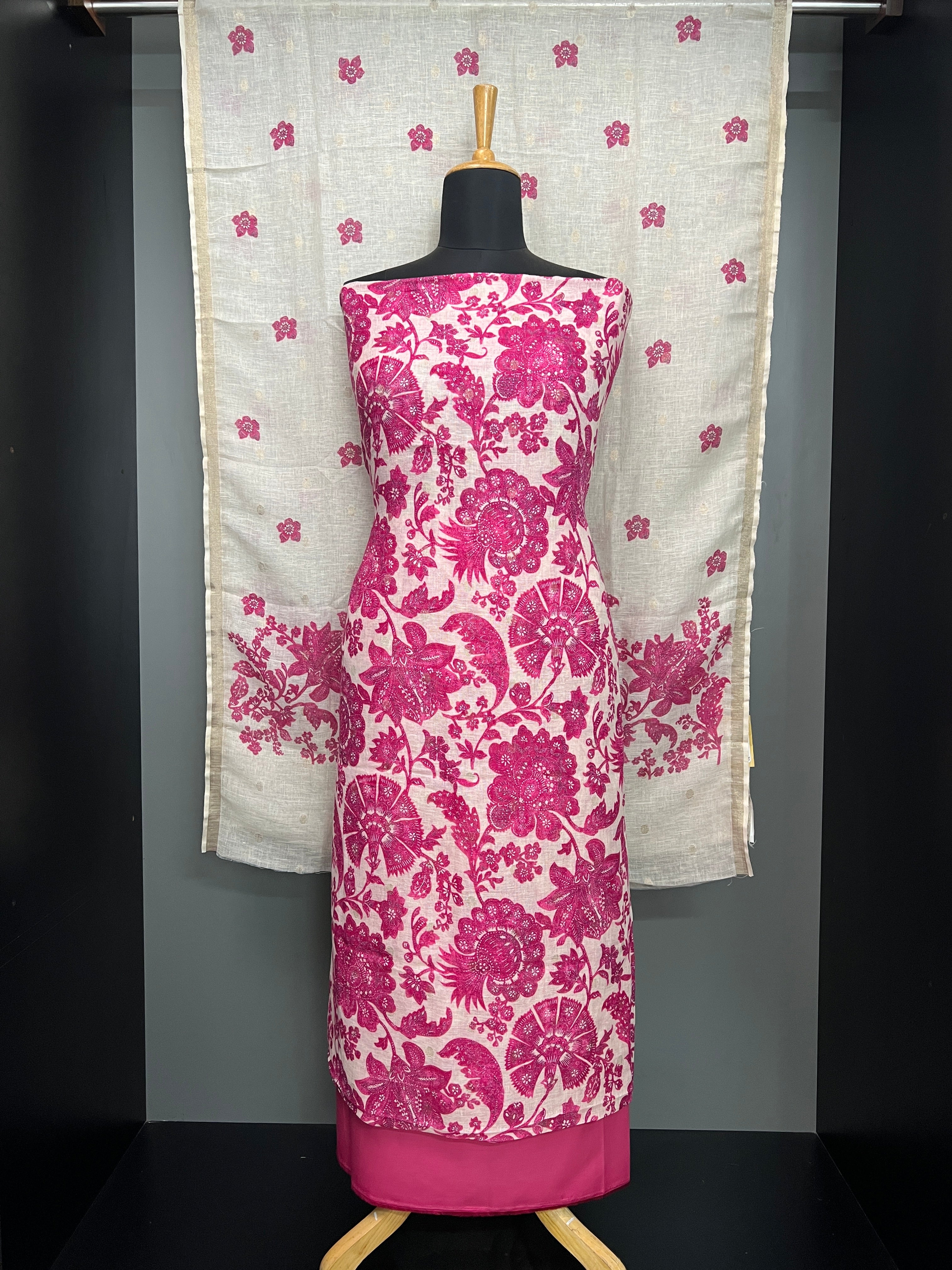 Floral Printed Pure Linen Salwar Set | HE141