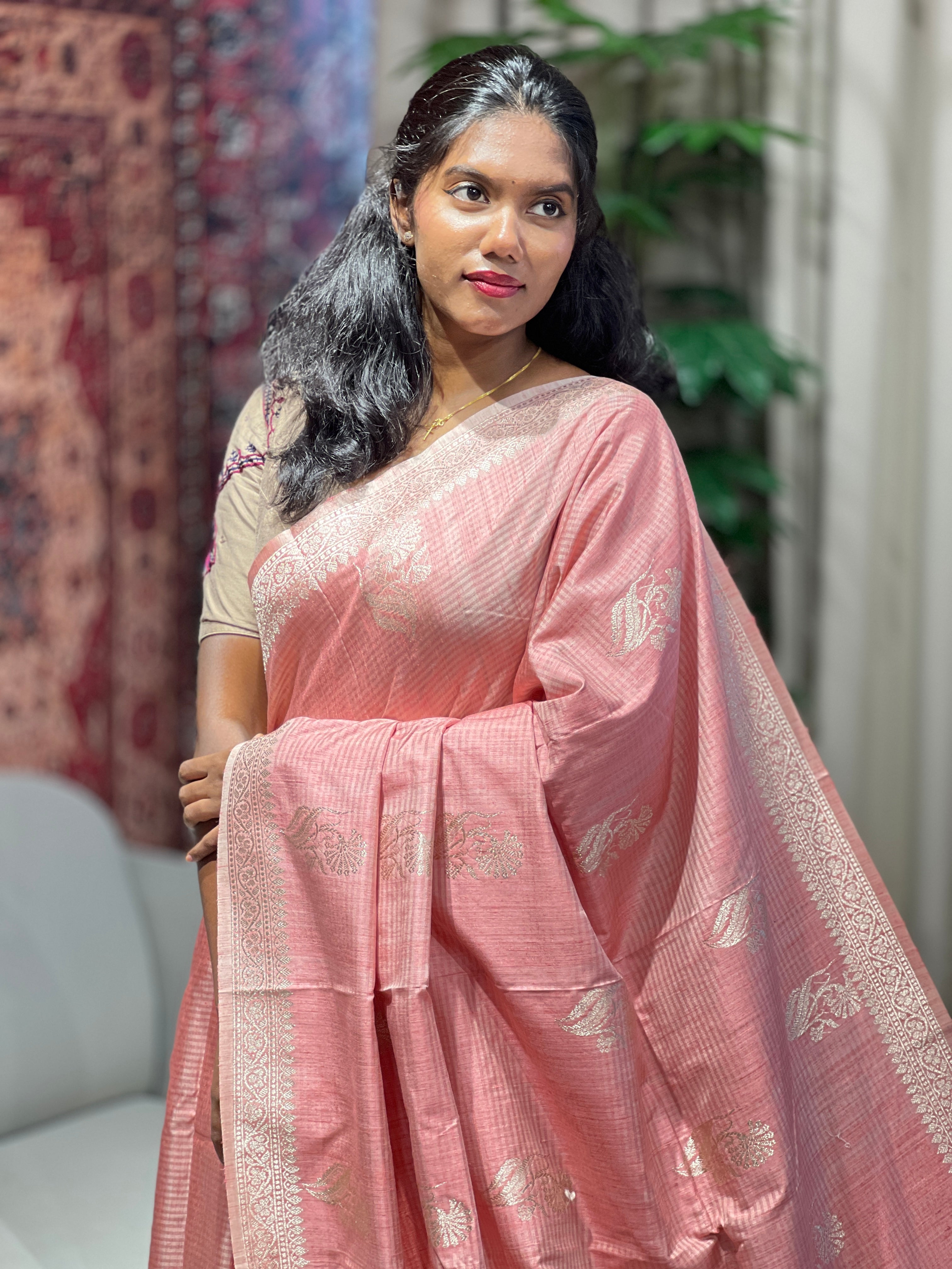 Zari Woven Tussar Banrasi Saree | YNG599