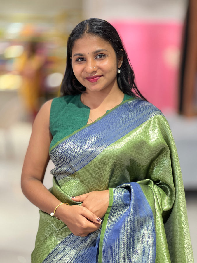 Zari Weaved Brocade Patterned Semi Silk Saree | KAC130
