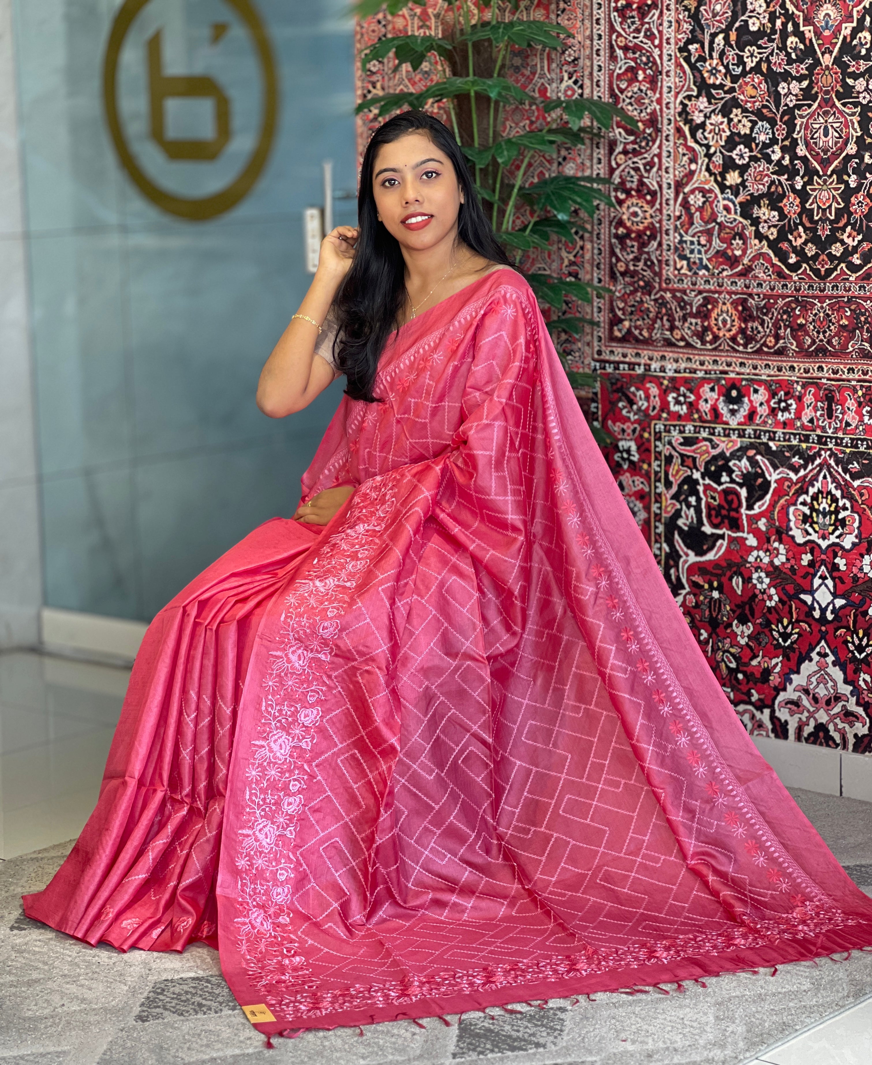 Geometric & Floral Embroidery Detailed Tussar Saree | MNH506