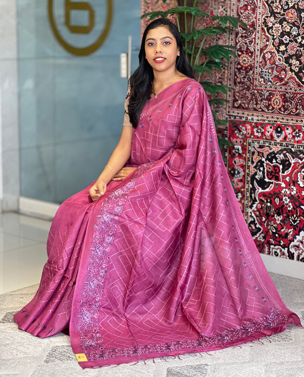 Geometric & Floral Embroidery Detailed Tussar Saree | MNH505