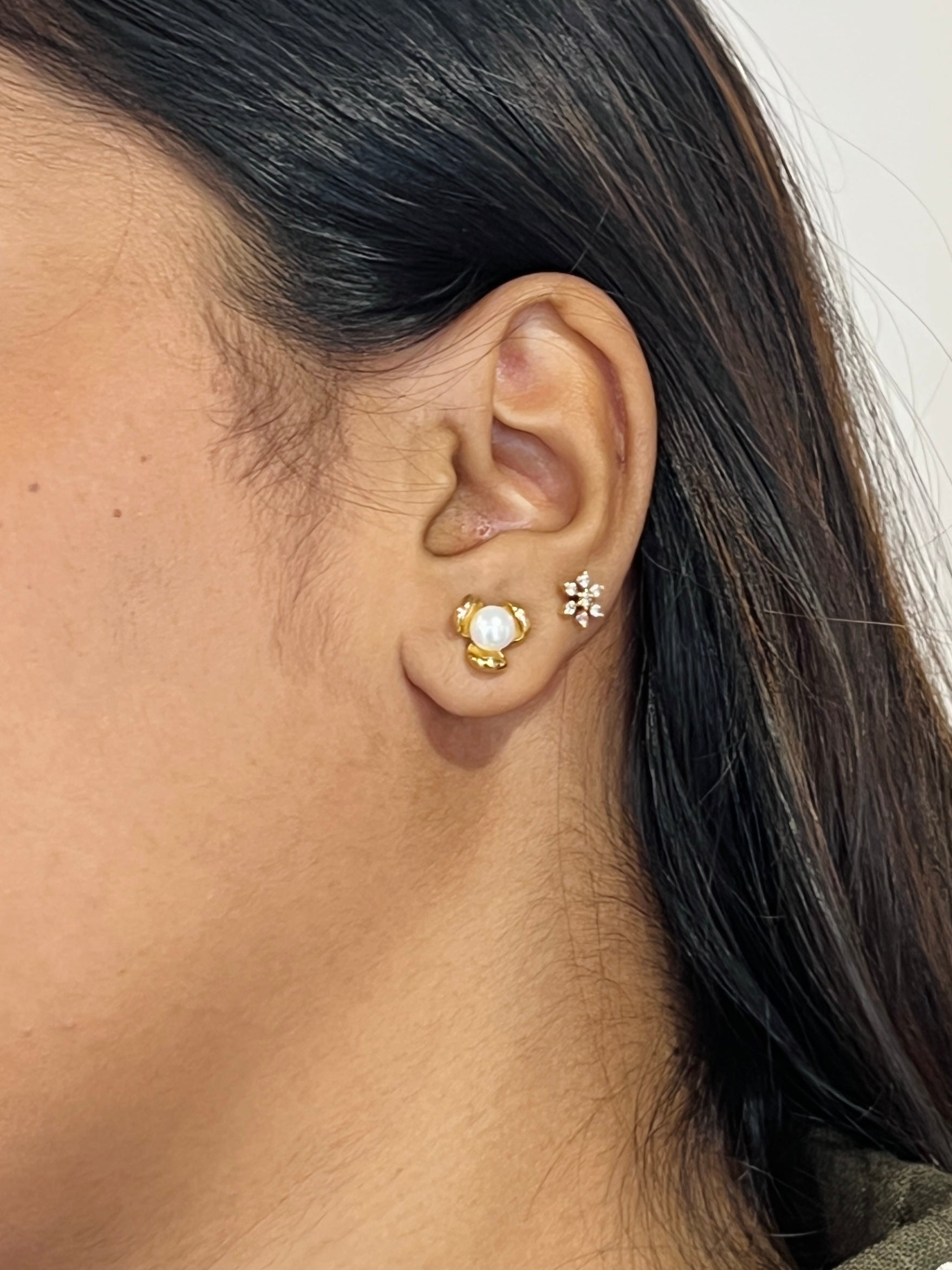 Daily Wear Pearl Earings | JE172