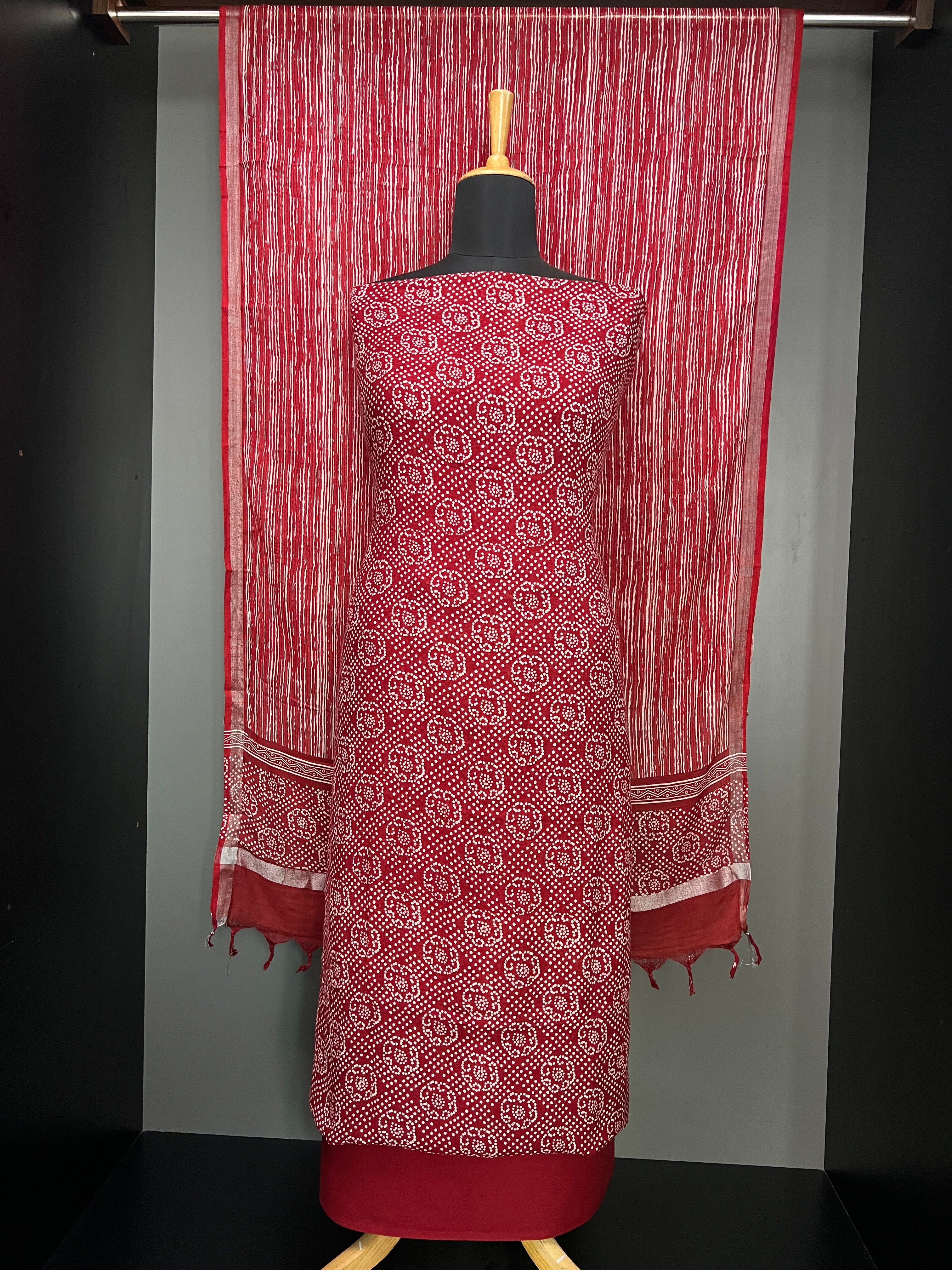 Bandhani Inspired Print Detailed Linen Salwar Set | HE105