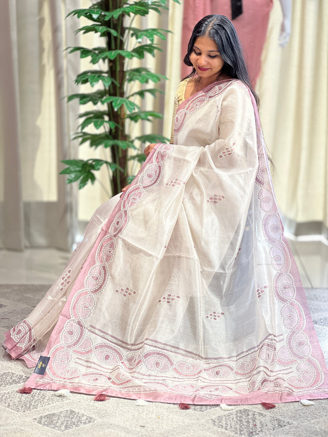 Digital Print With Embroidery Highlighted Organza Saree | BLD1166