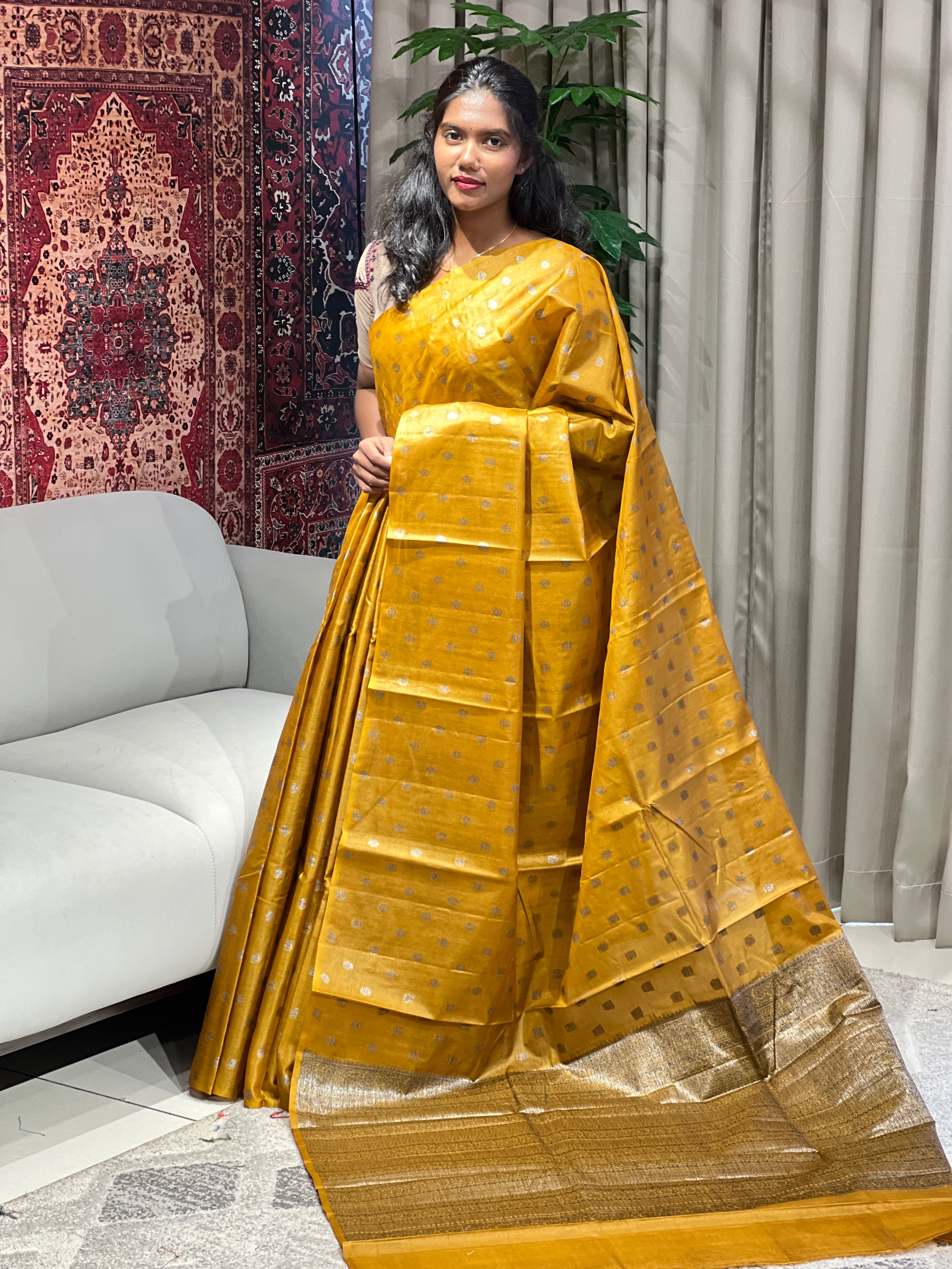 Black Yarns and Zari Woven Tussar Banarasi Saree | YNG628