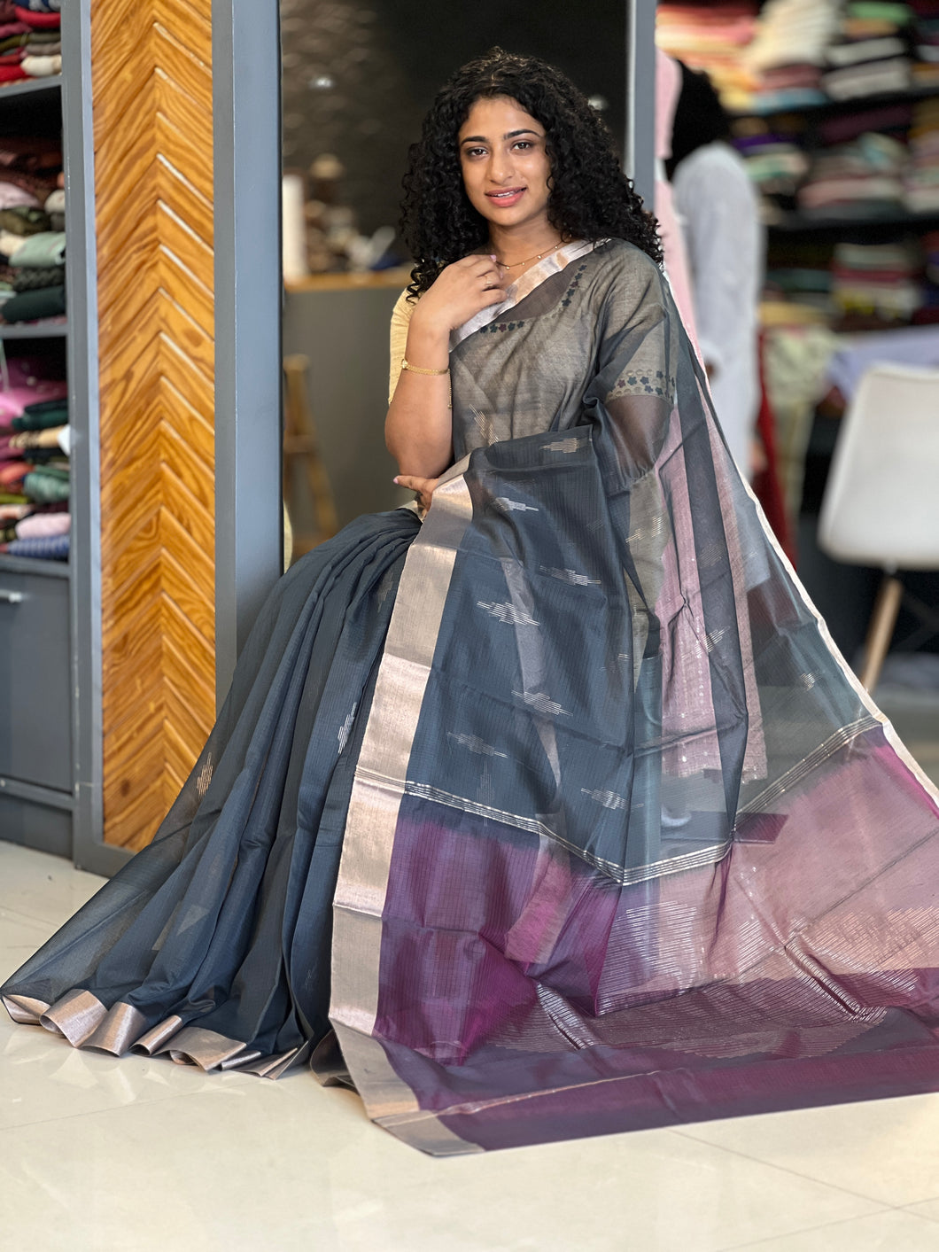 Geometrical Weaving Cotton Silk Saree | KTS152