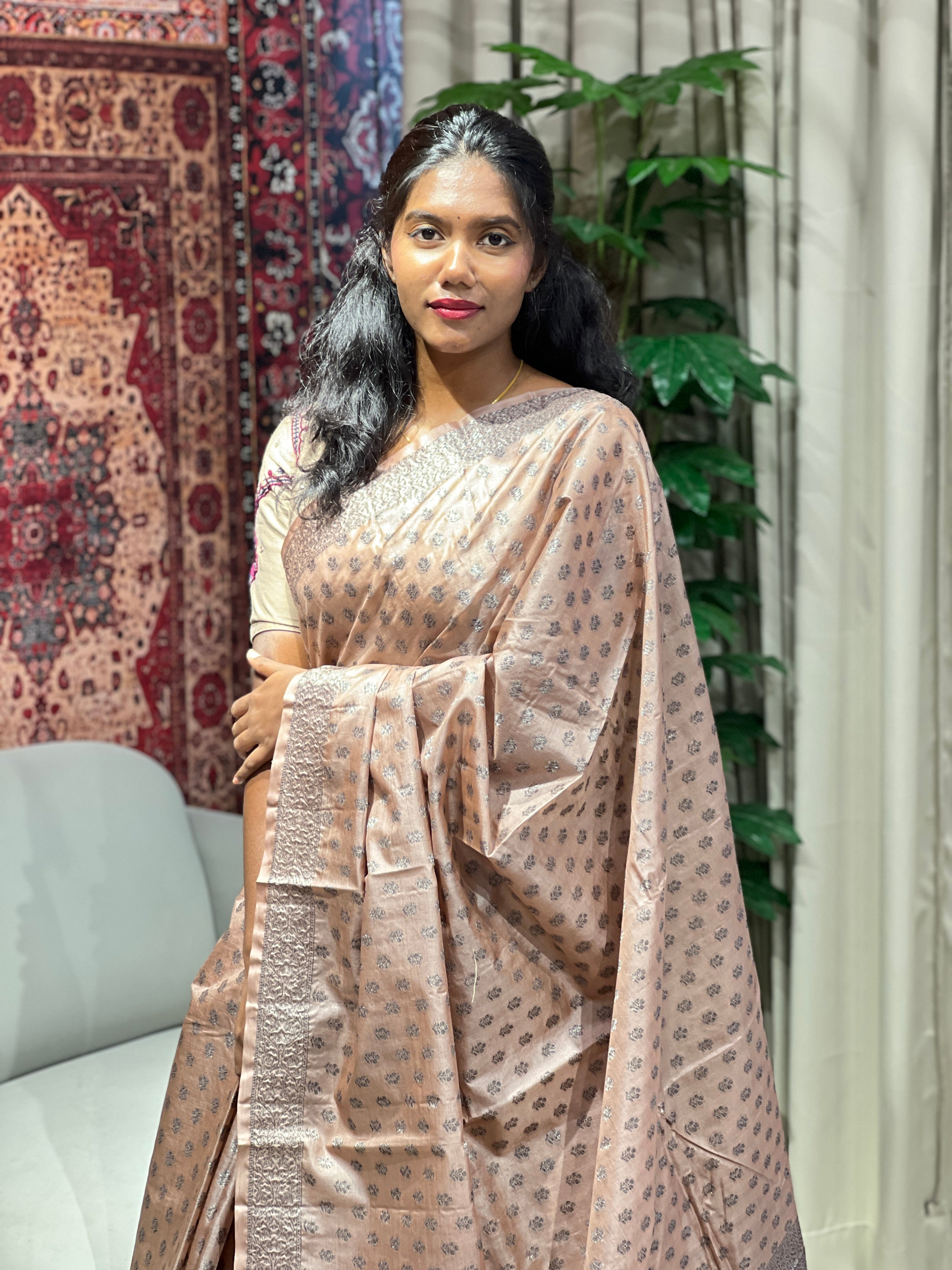 Black Yarns and Zari Woven Tussar Banarasi Saree | YNG621