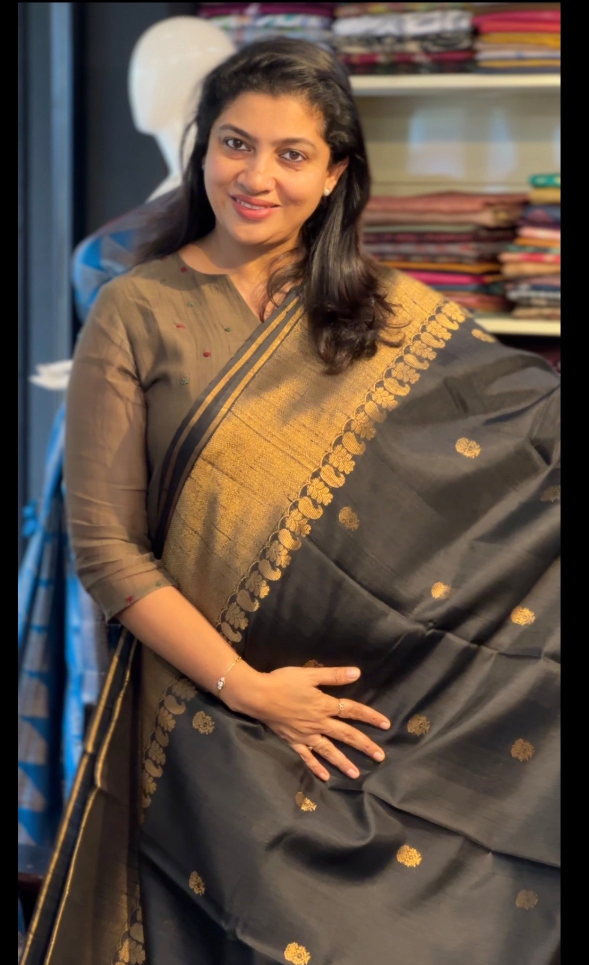 Traditional Zari Woven Handloom Raw Silk Saree | HS1363