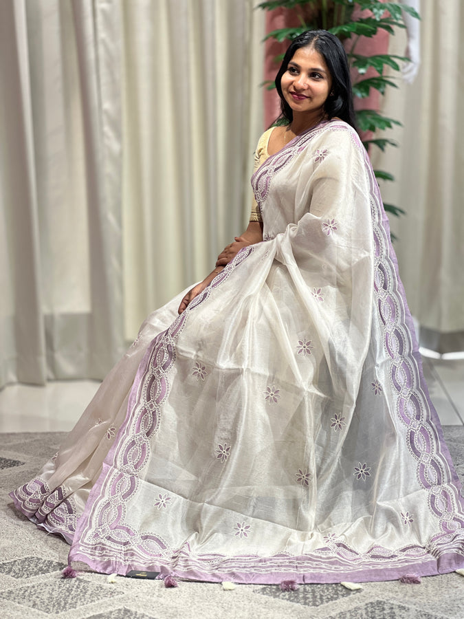 Digital Print With Embroidery Highlighted Organza Saree | BLD1105