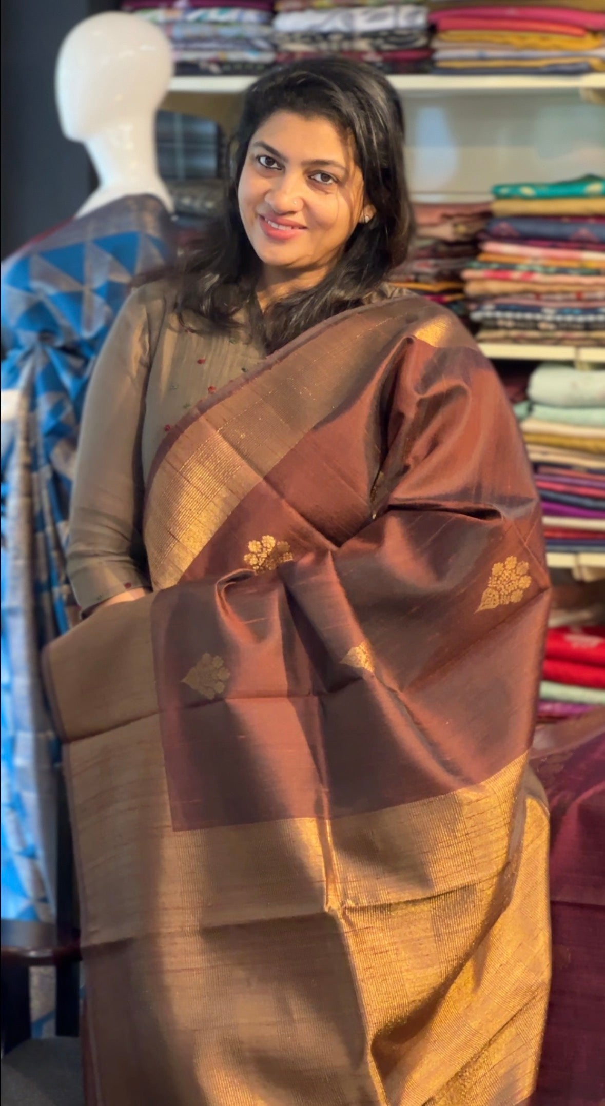 Traditional Zari Woven Handloom Raw Silk Saree | HS1373