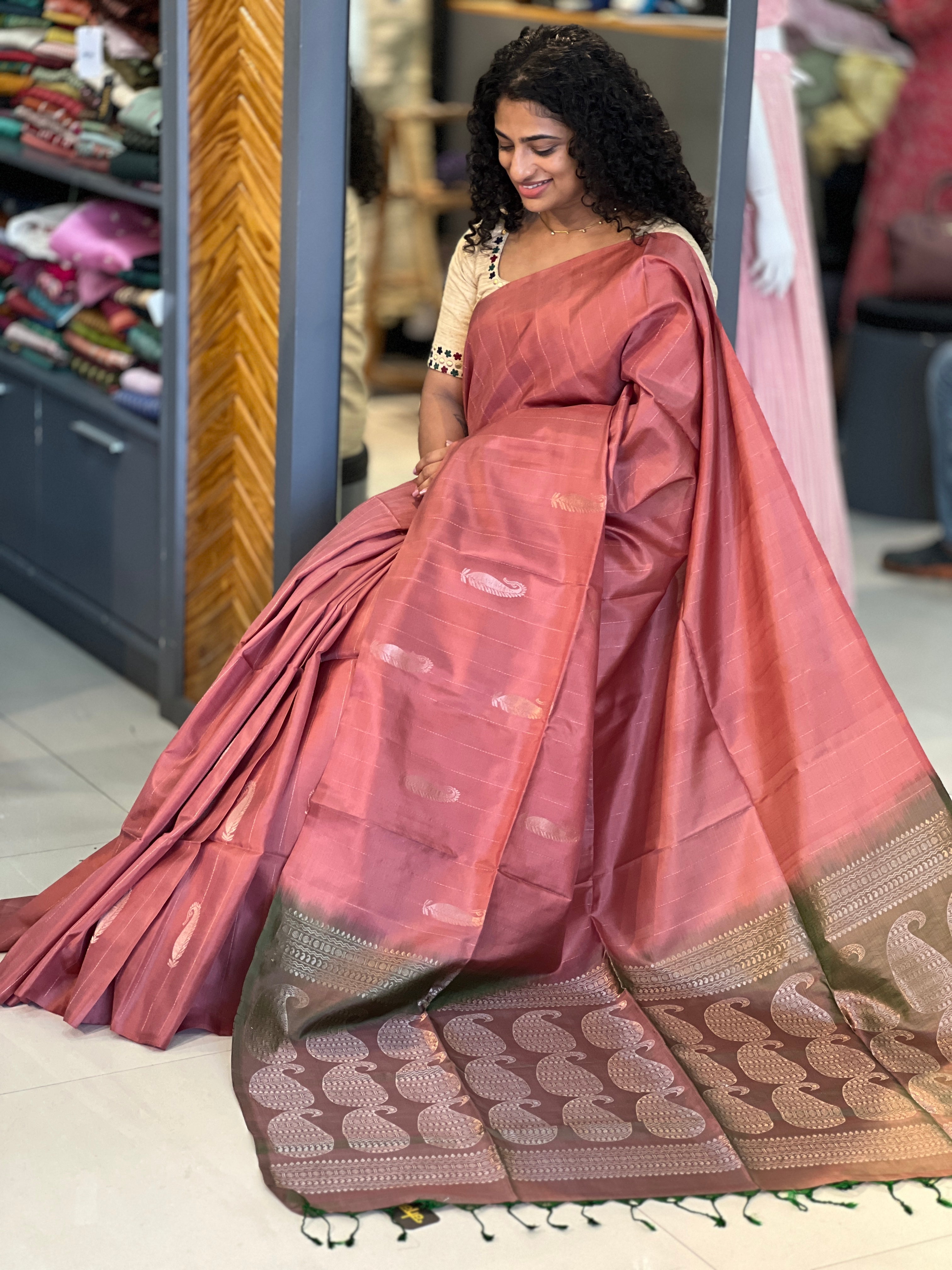 Paisley Weaving Pure Silk Saree | KTS160