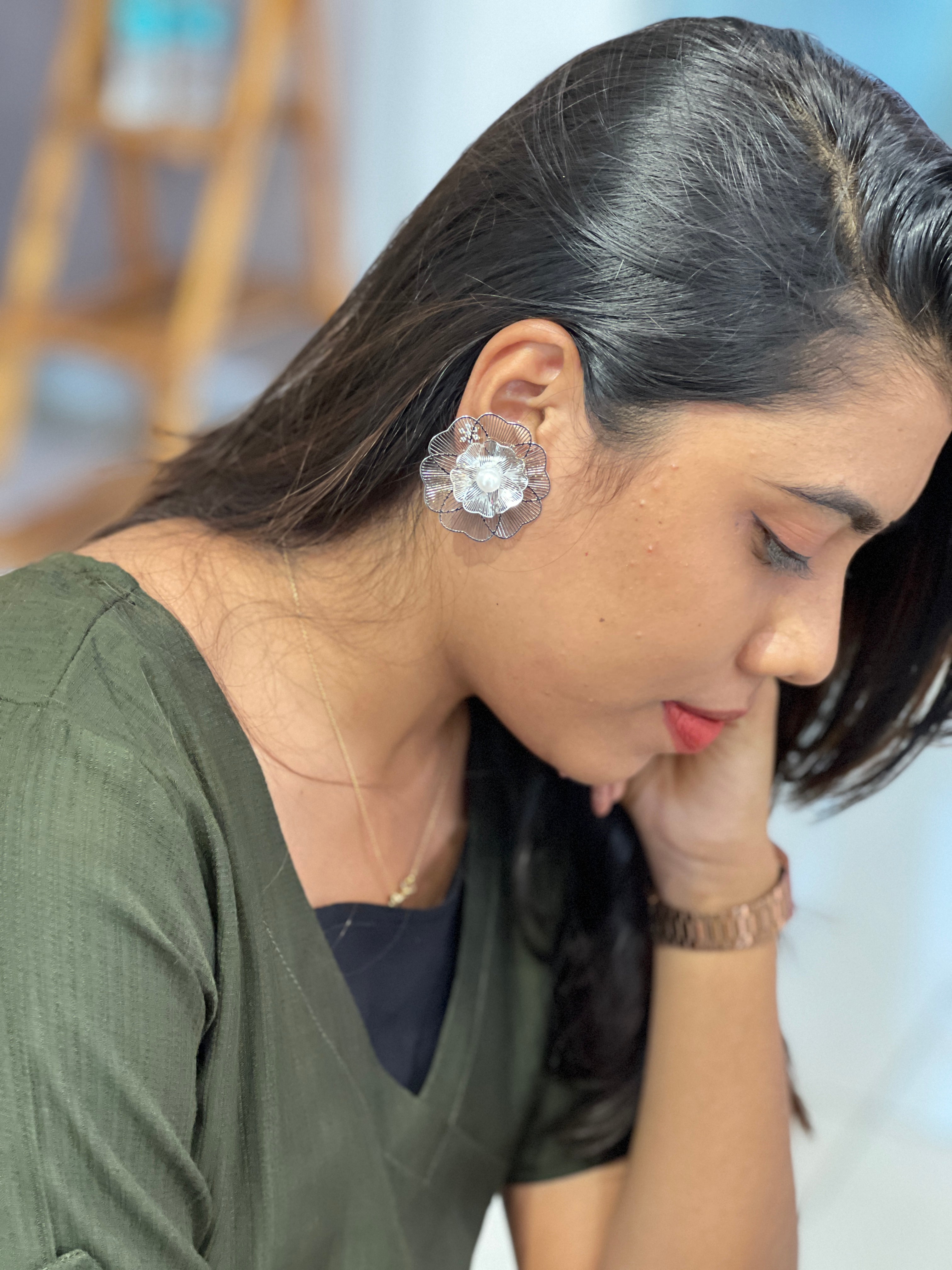 Silver Bloom Pearl Statement Earrings | JE168