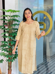Stripe Print Detailed Cotton Kurta | RMLA107