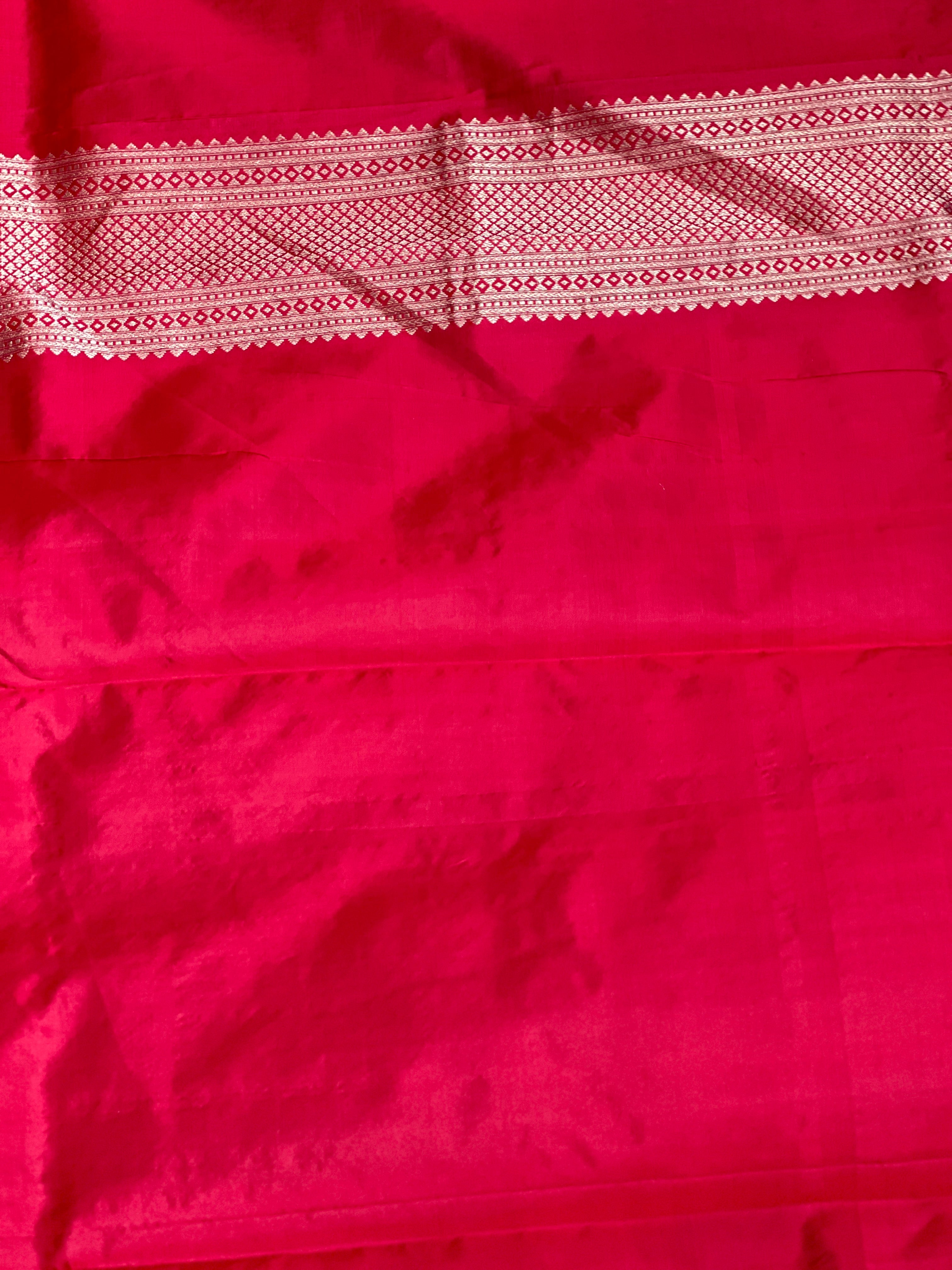 Zari Woven Banarasi Saree | YNG617