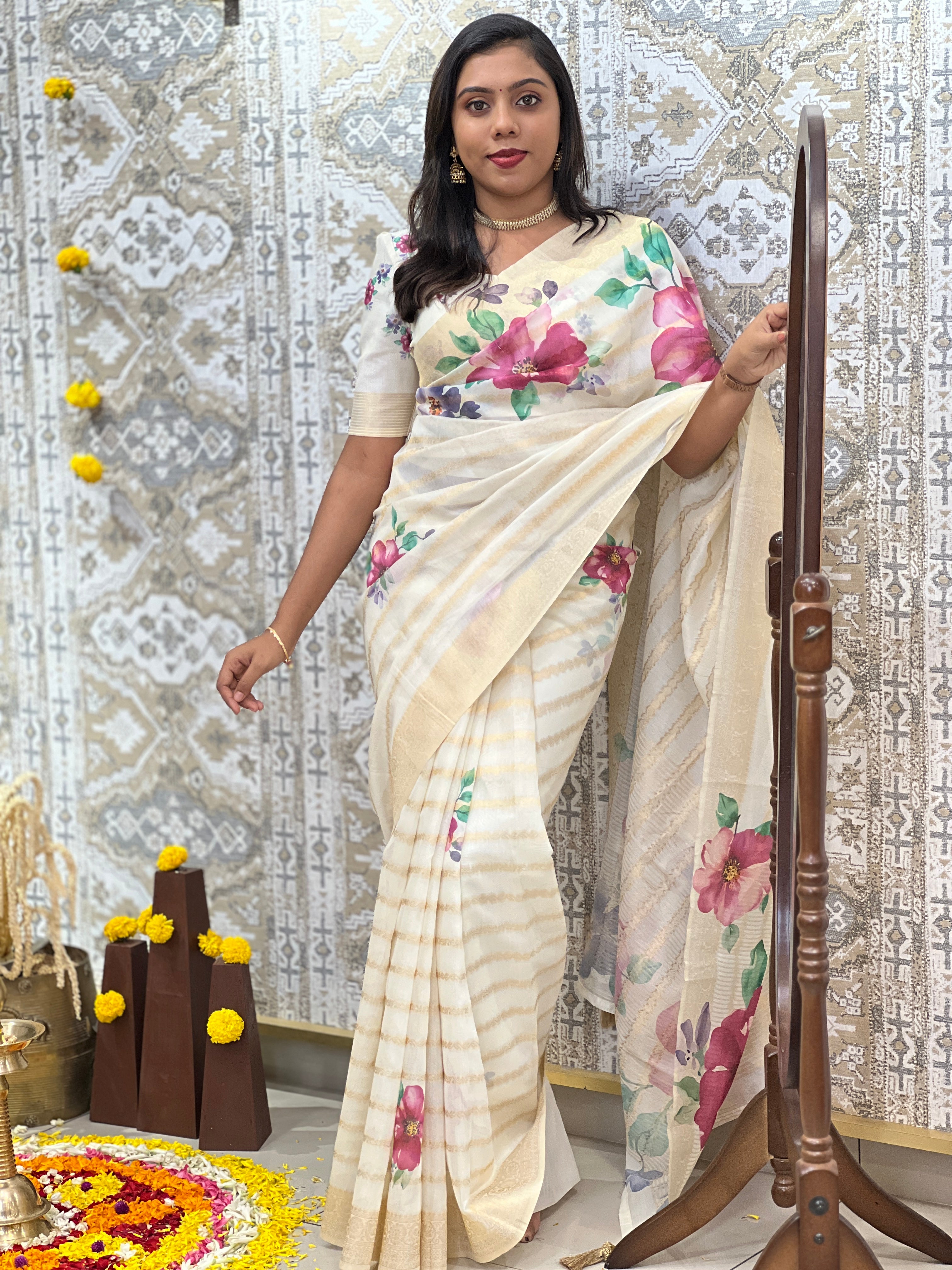 Floral Digital Printed Pattern Chanderi Finish Saree | HT490