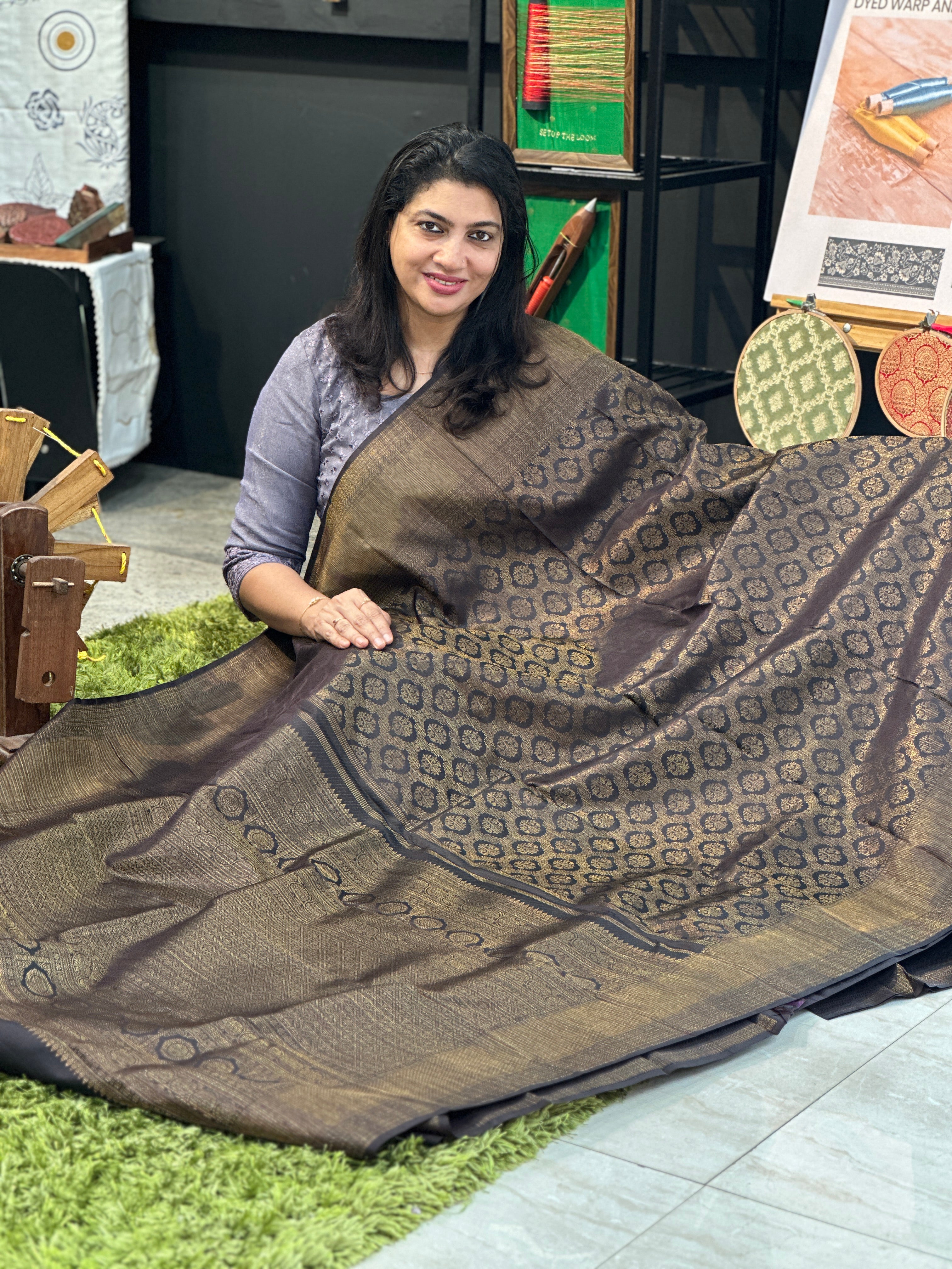 Neem Zari Woven Jacquard Patterned Kanchipuram Saree | OM267