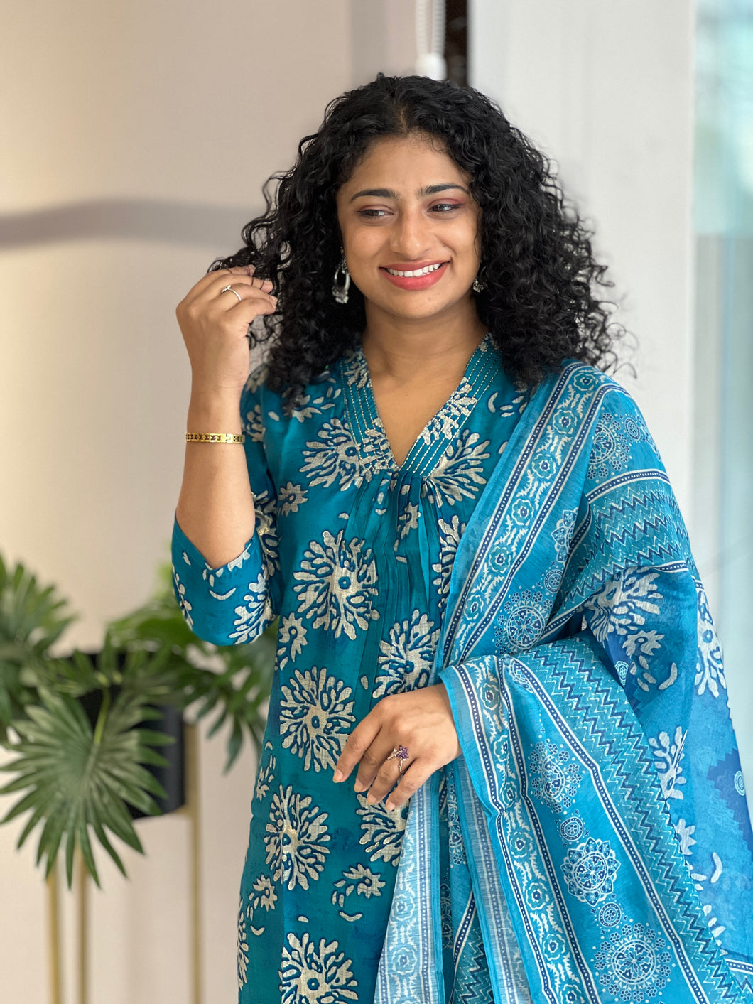 Floral Printed Muslin Finish Kurta Set | PIR134