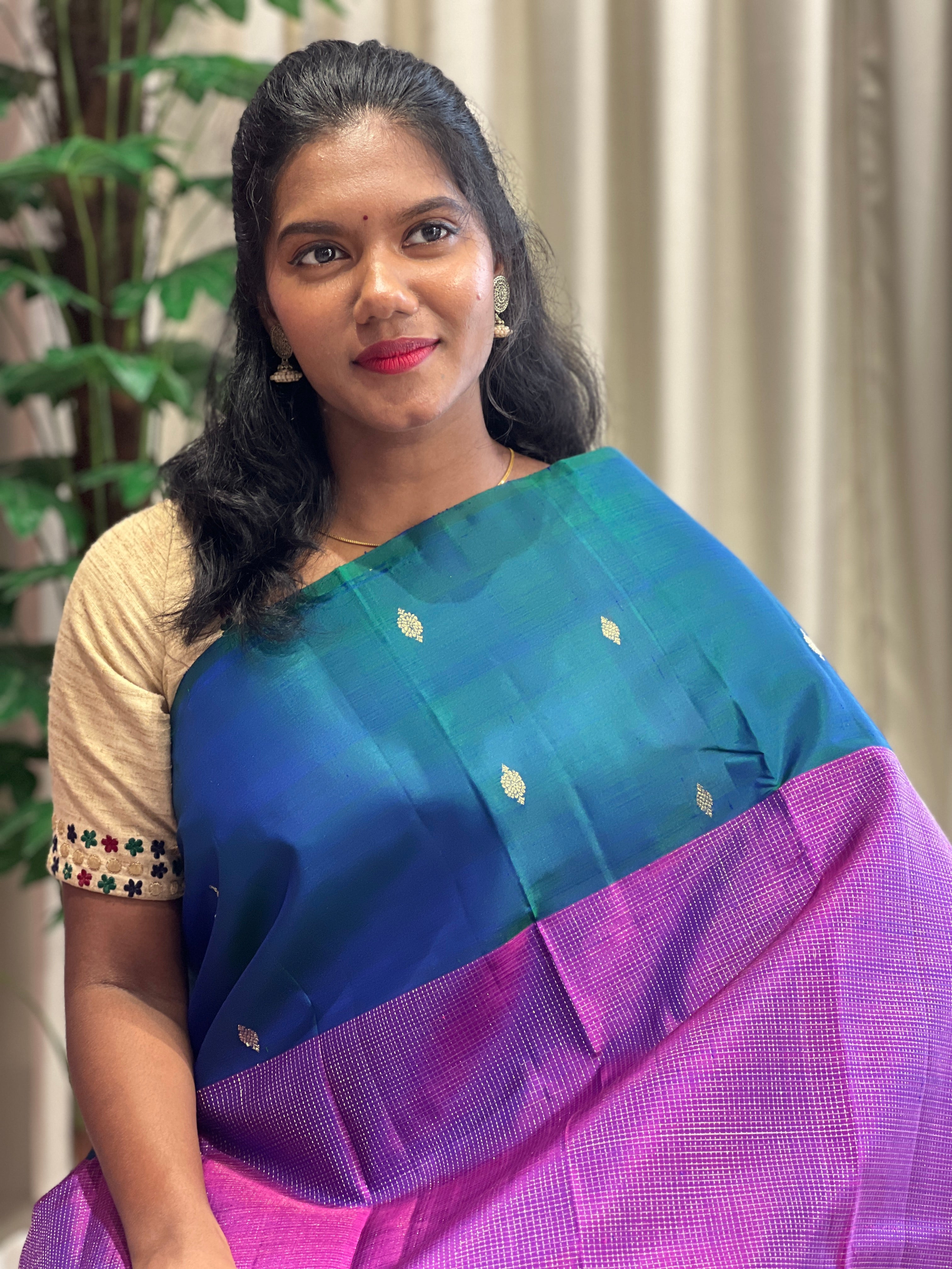 Check Woven Design Kanchipuram Saree | OM253