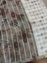 Floral Pattern Chanderi Finish Saree | BLD292