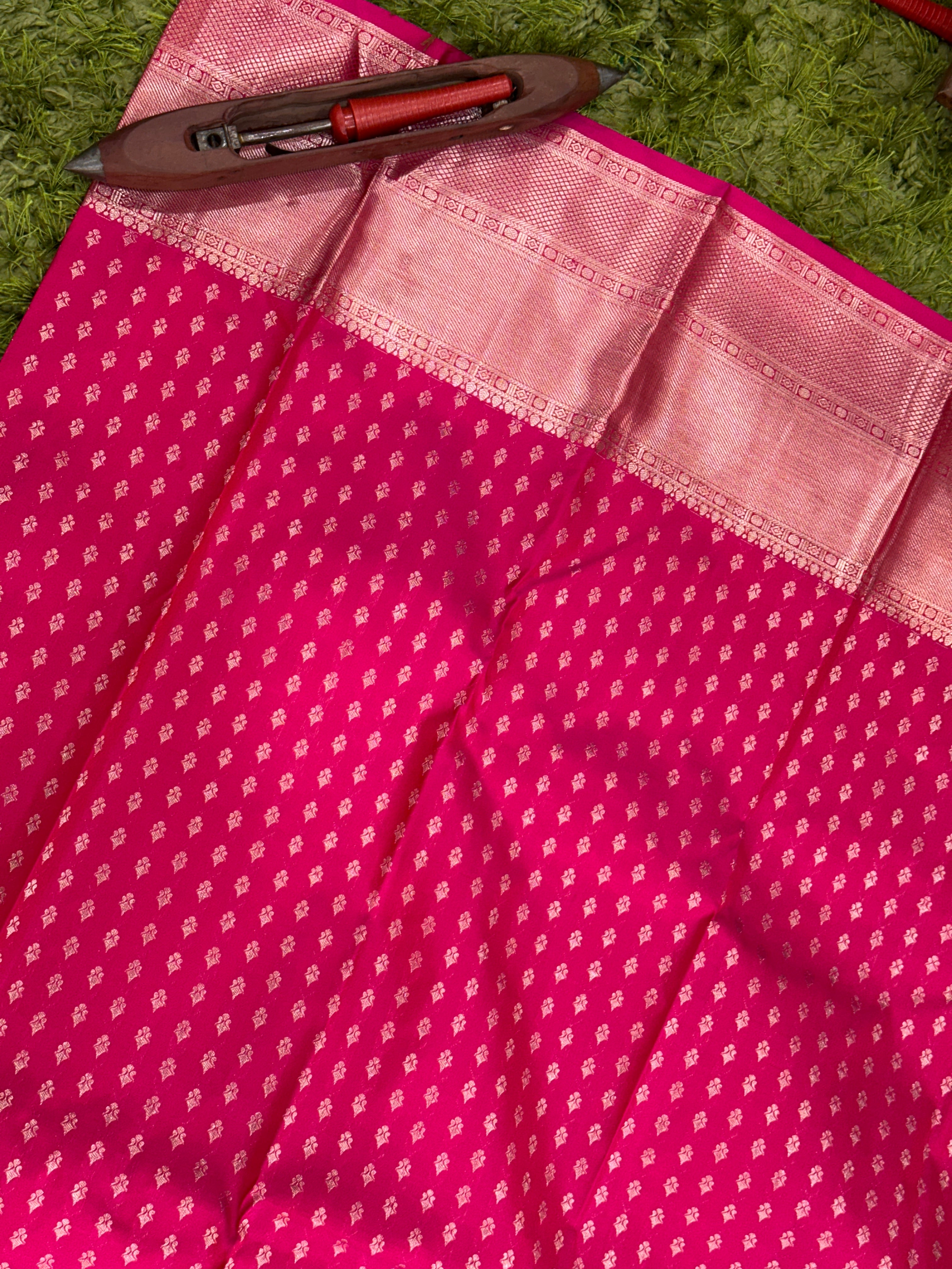 Traditional Handloom Kanchipuram Saree | OM269