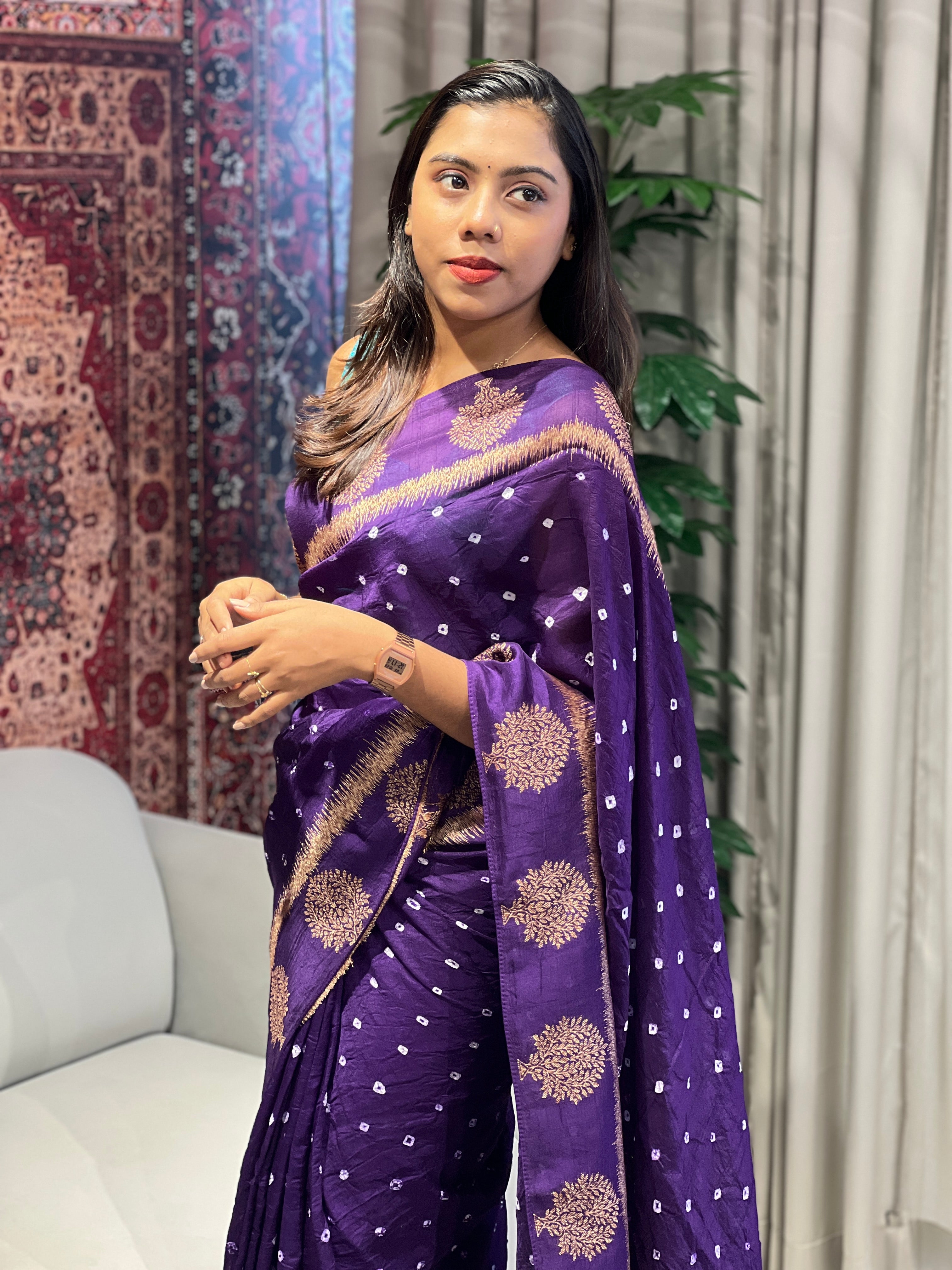 Bandhani Tie & Dye Patterned Banarasi Silk Saree | YNG658