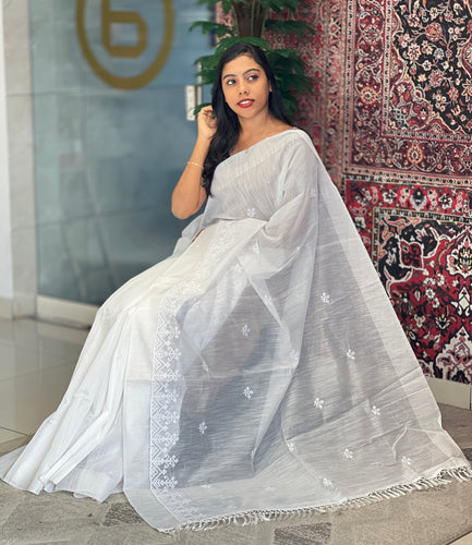 Embroidery Detailed Cotton Saree | VDA148