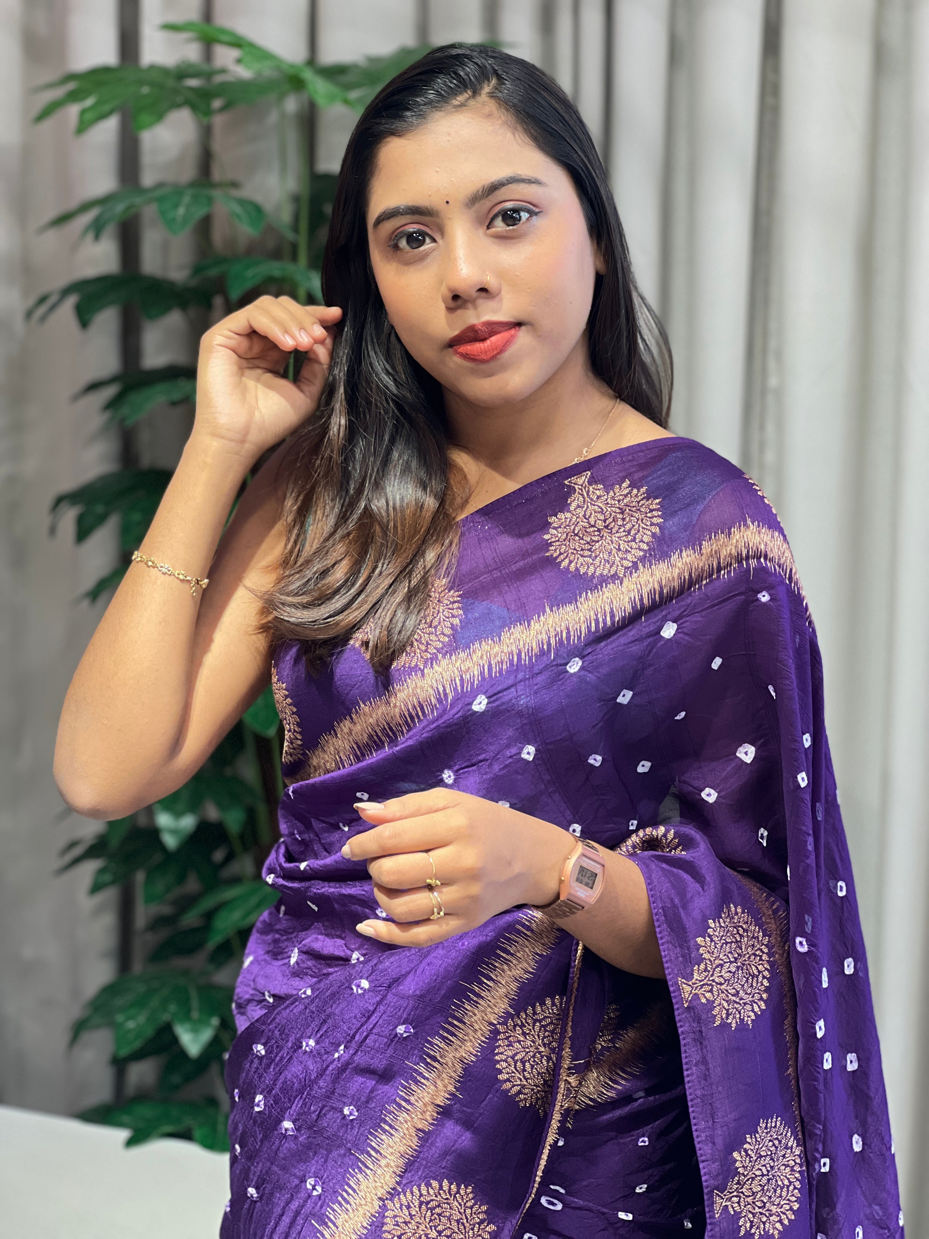 Bandhani Tie & Dye Patterned Banarasi Silk Saree | YNG658