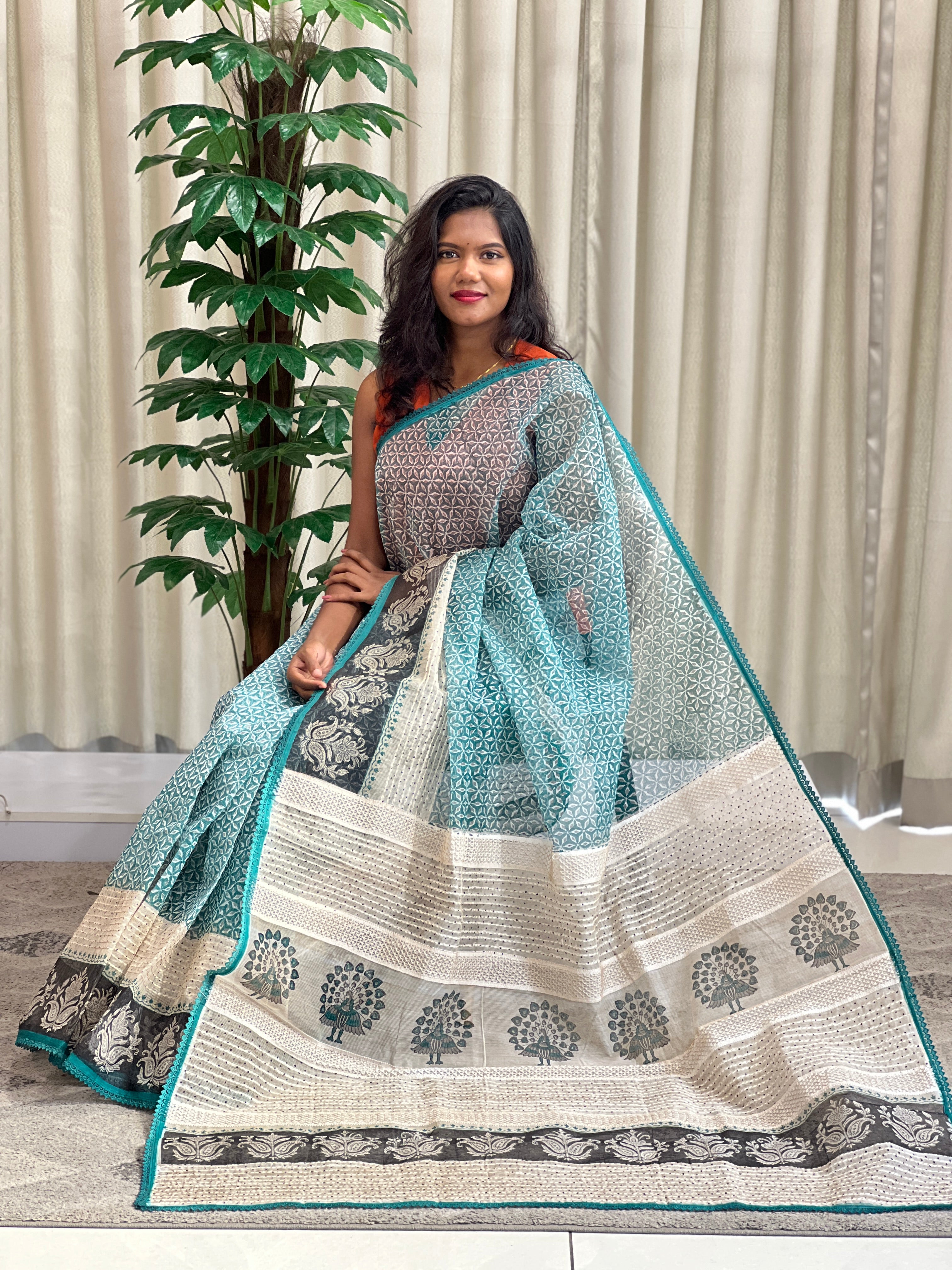 Geometric Pattern Super Net Kota Saree | YNG1342