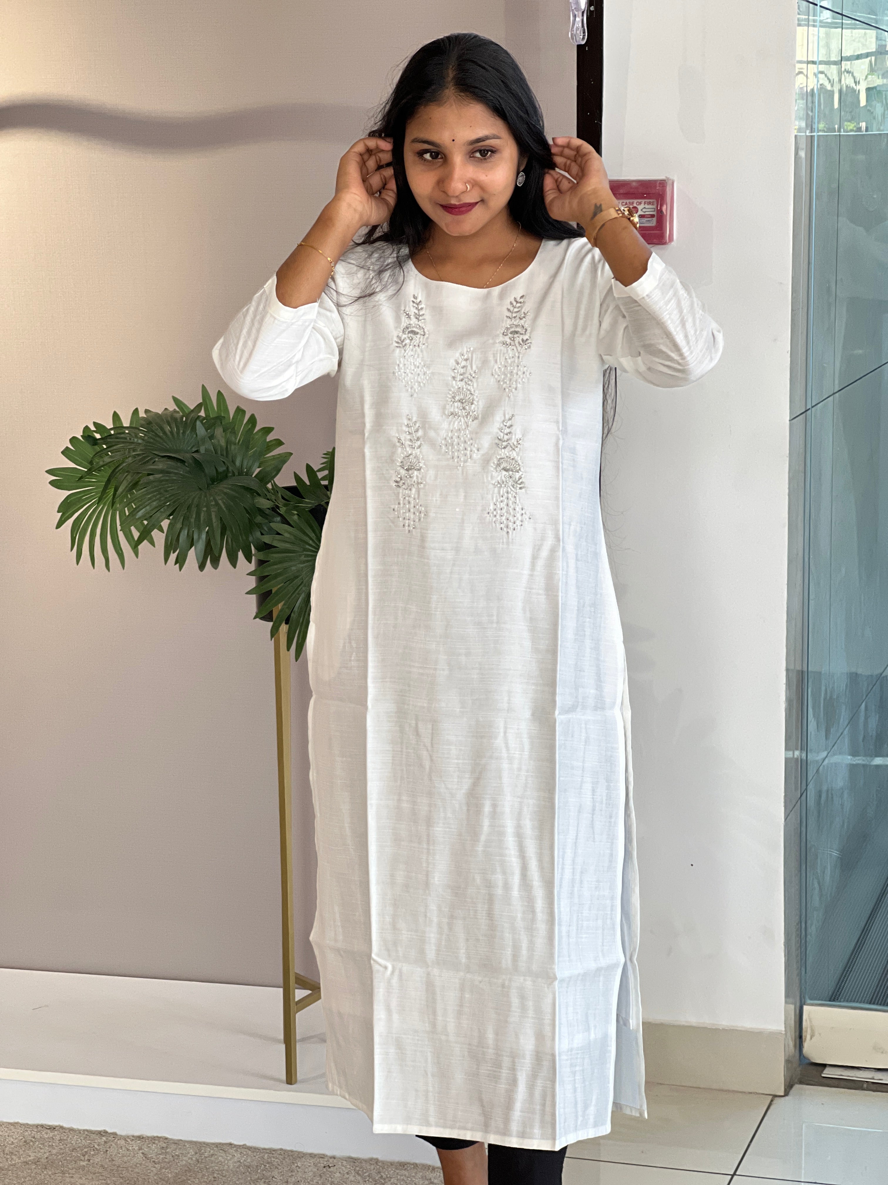 Hand Embroidered Cotton Rayon Blend Kurta | YOC161