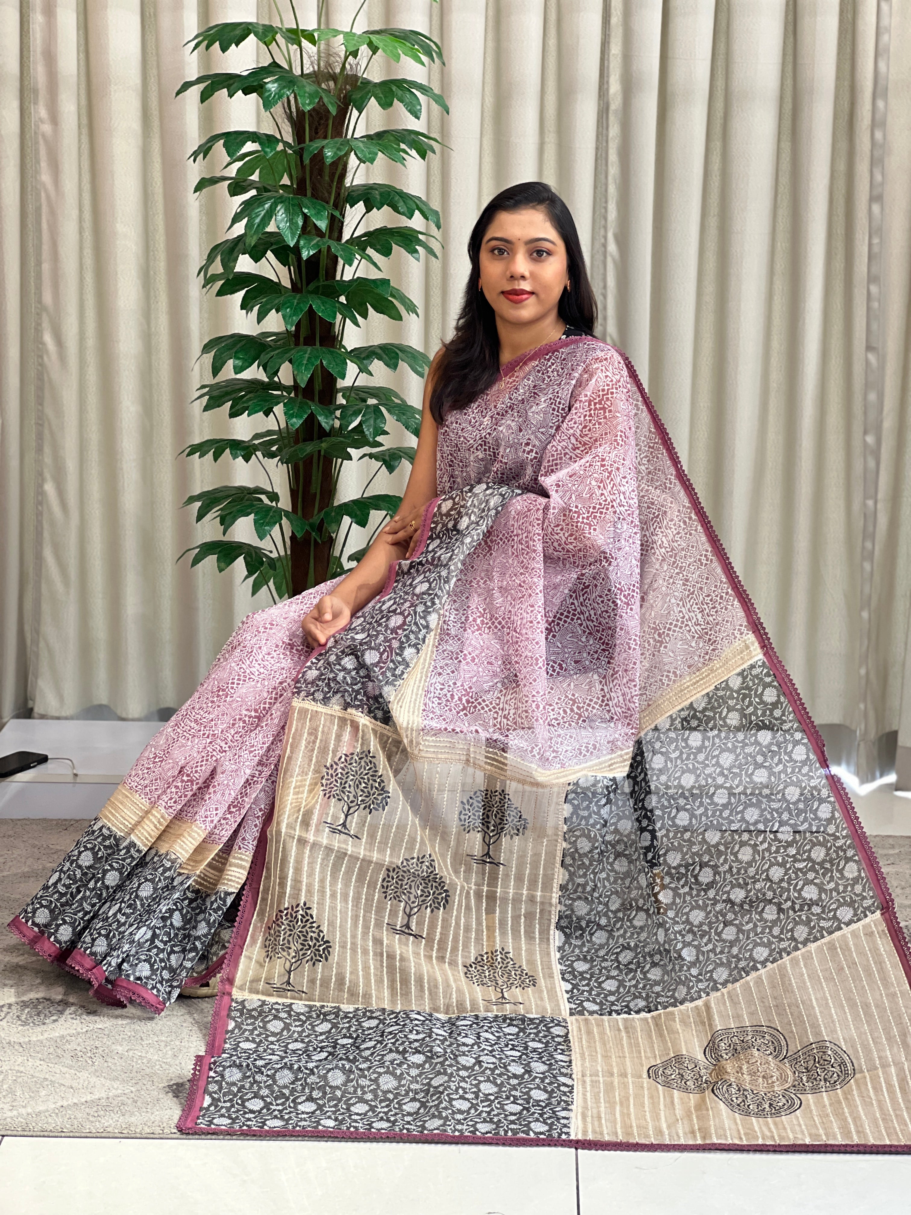 Geometric Pattern Super Net Kota Saree | YNG1337