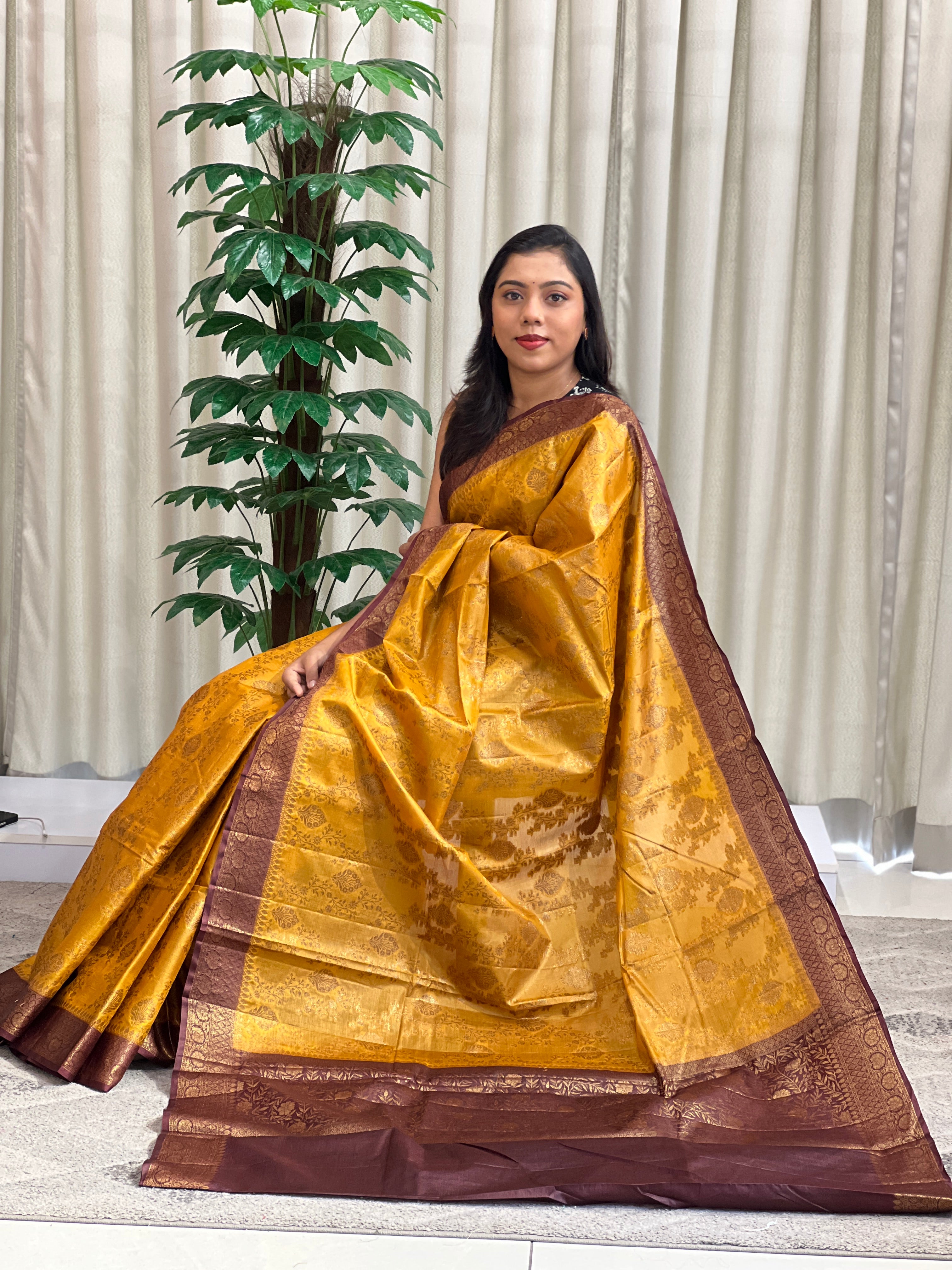 Buta Woven Pattern Banarasi Tussar Saree | GA105