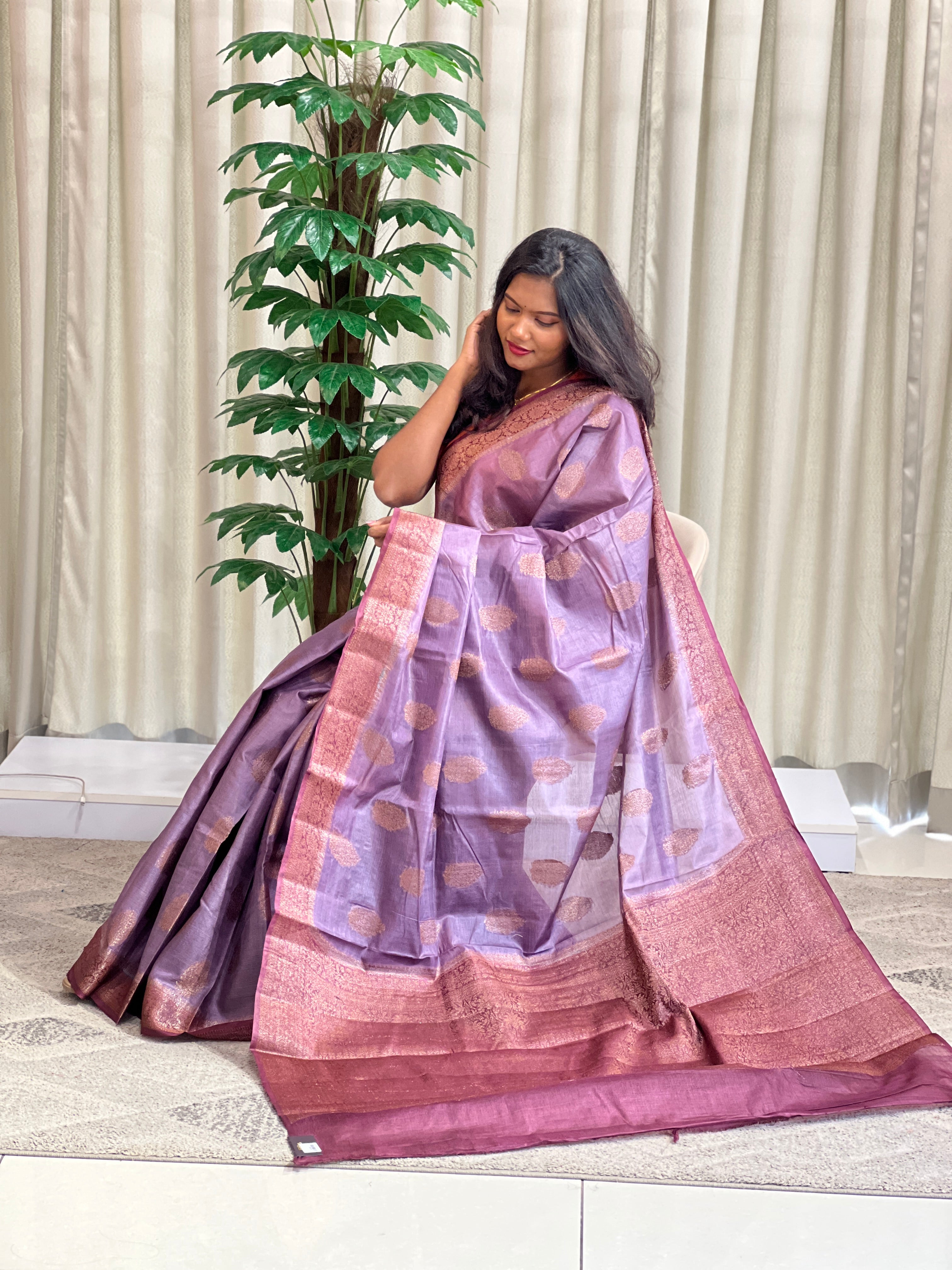 Buta Woven Pattern Banarasi Tussar Saree | ZSS136