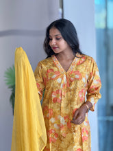 Floral Design Muslin Finish Kurta Set | PIR137