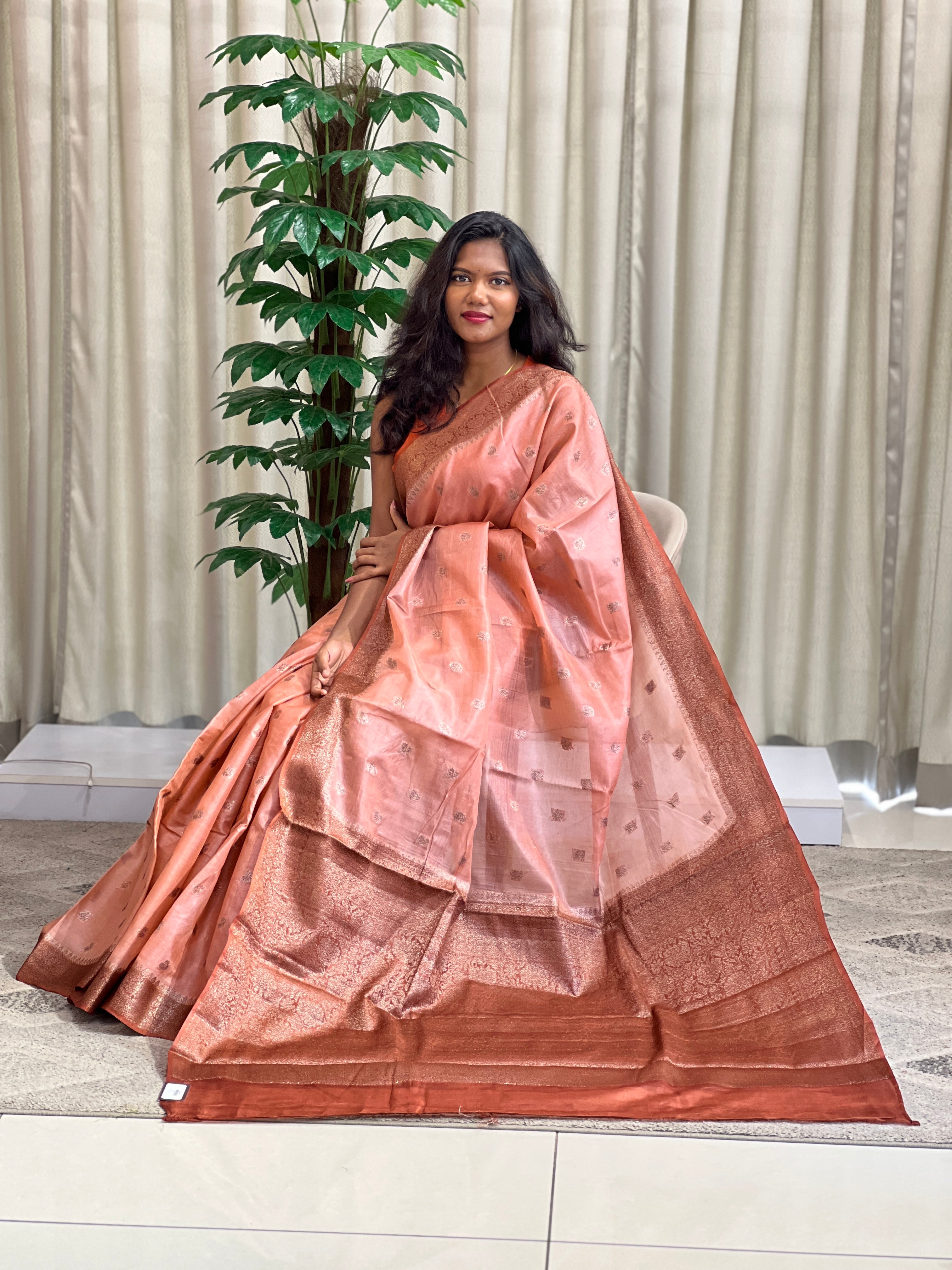 Buta Woven Pattern Banarasi Tussar Saree | ZSS131