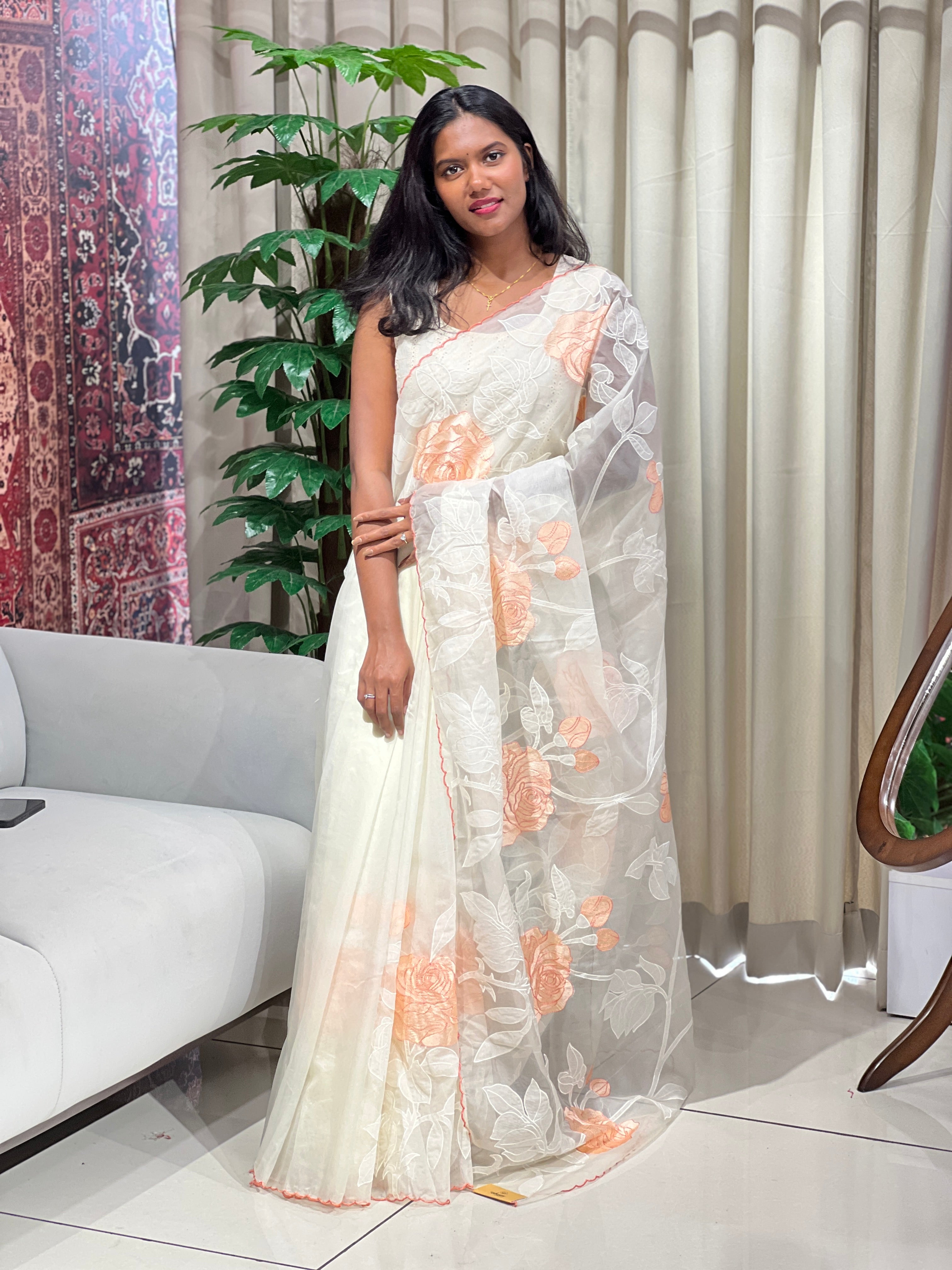 Floral Applique Detailed Organza Saree | MM353