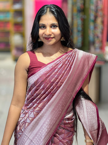 Banarasi Woven Geometric Patterned Semi Silk Saree | NN303