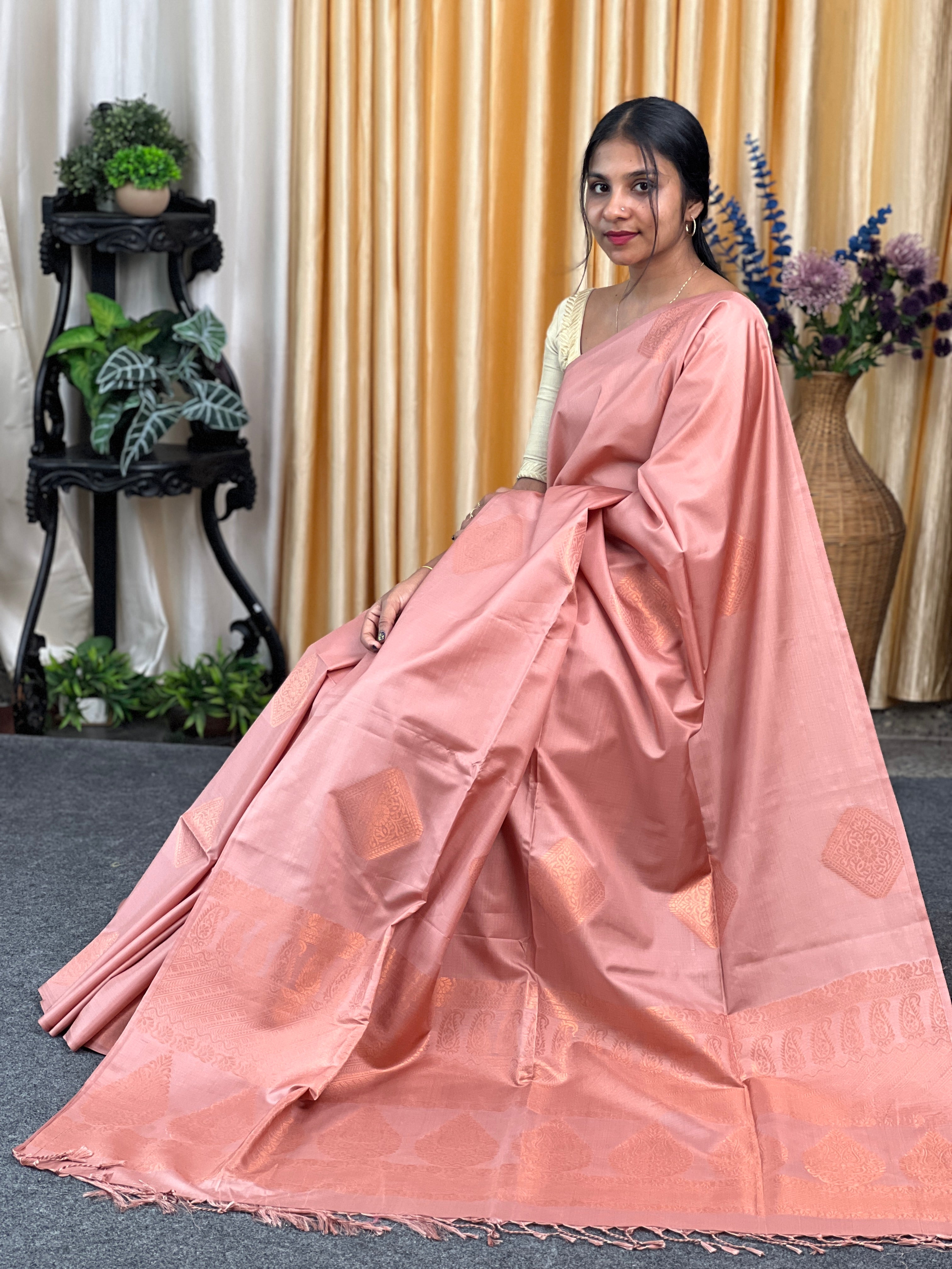 Zari Woven Semi Silk Saree | PRS103