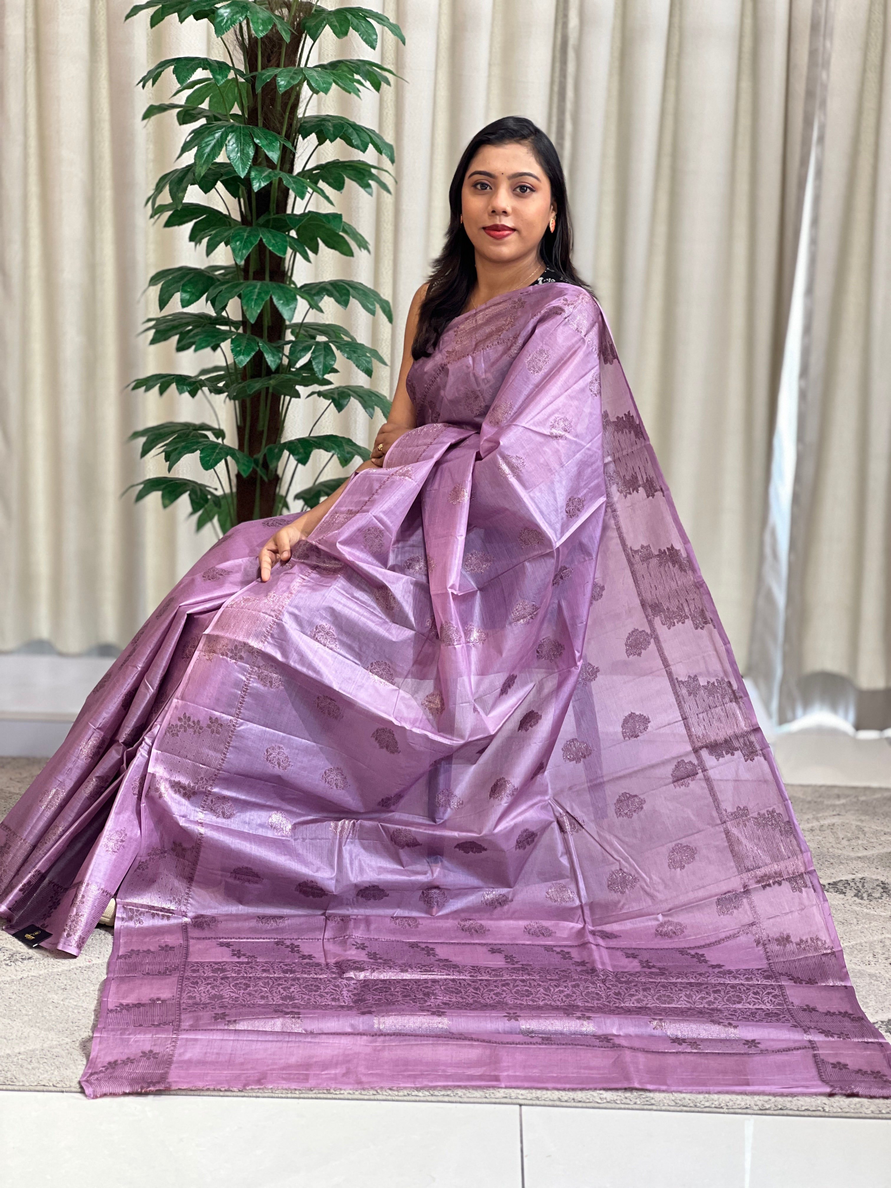 Buta Woven Pattern Tussar Saree | GA116