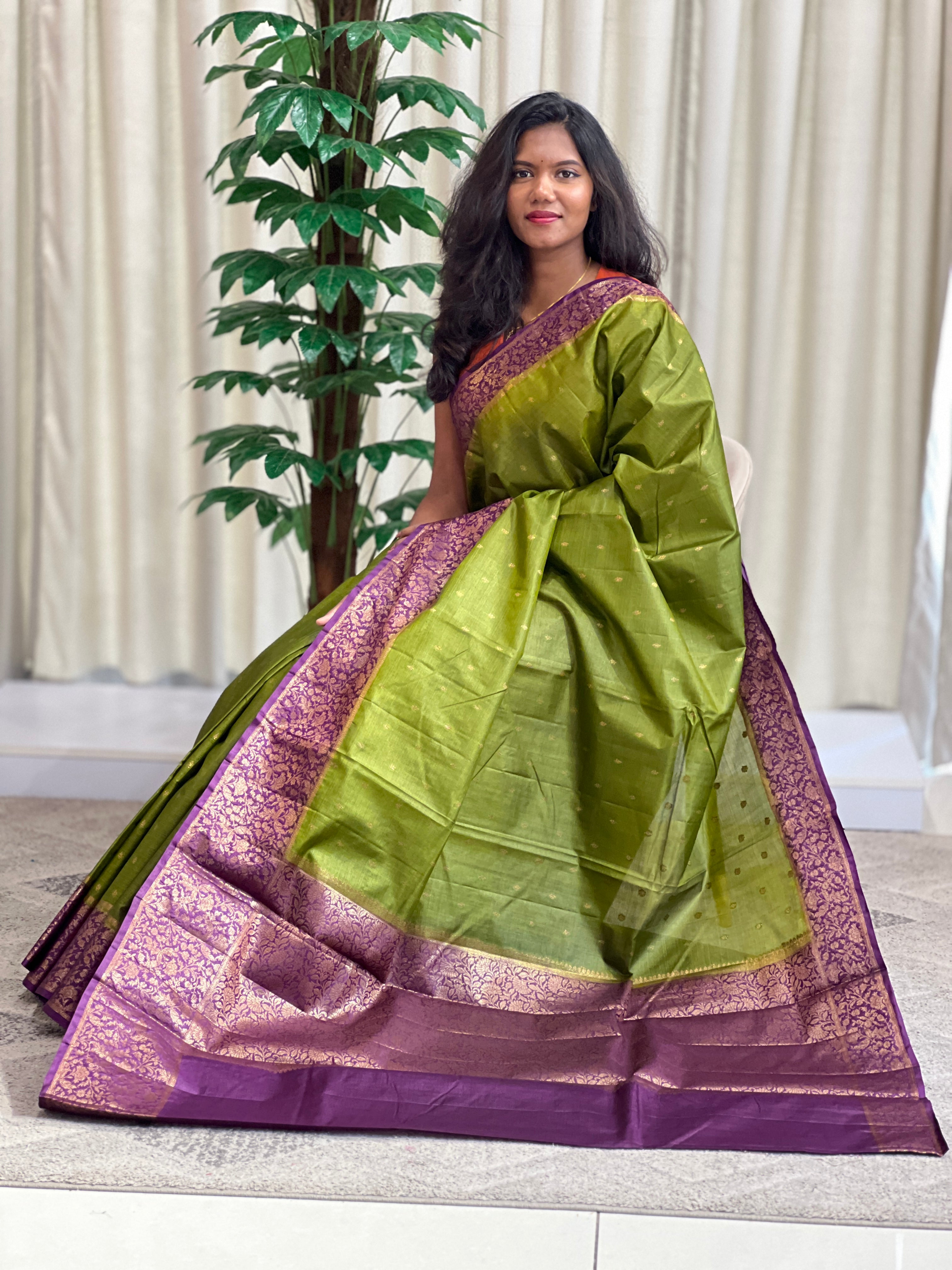Banarasi Woven Buta Pattern Tussar Saree | GA110