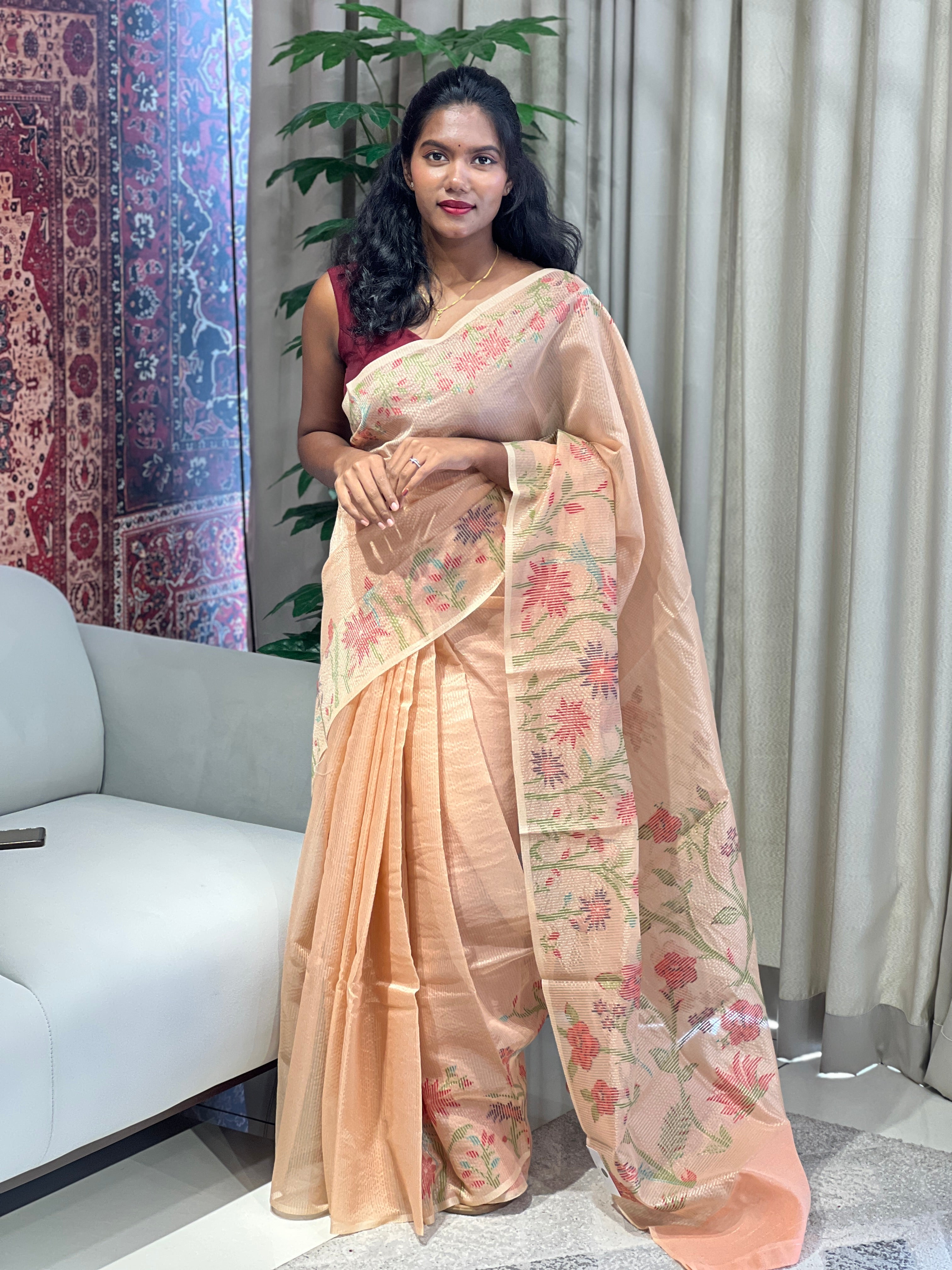 Jamdani Woven Semi Organza Saree | YNG701