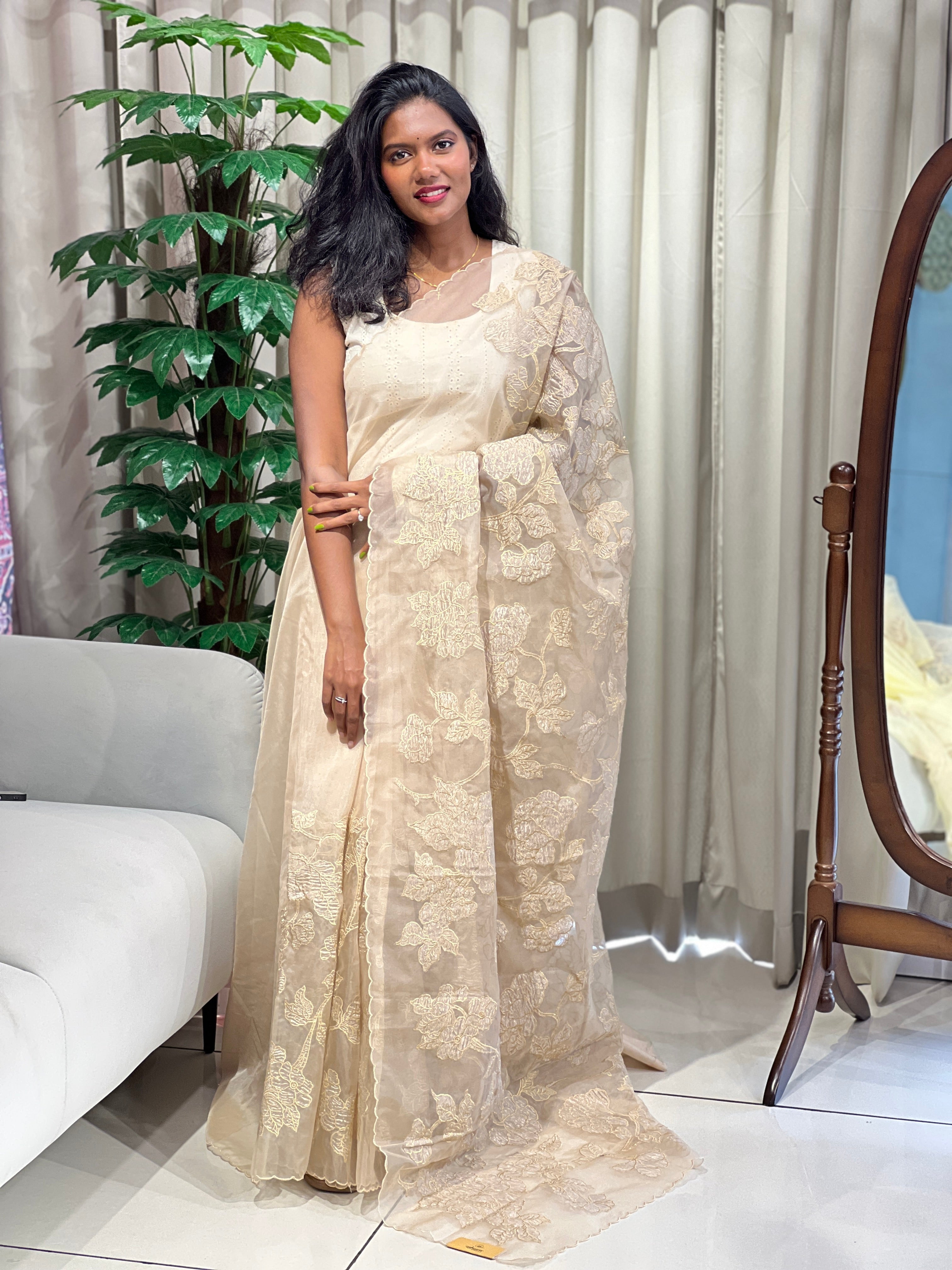 Floral Applique Tissue Organza Saree | MM331