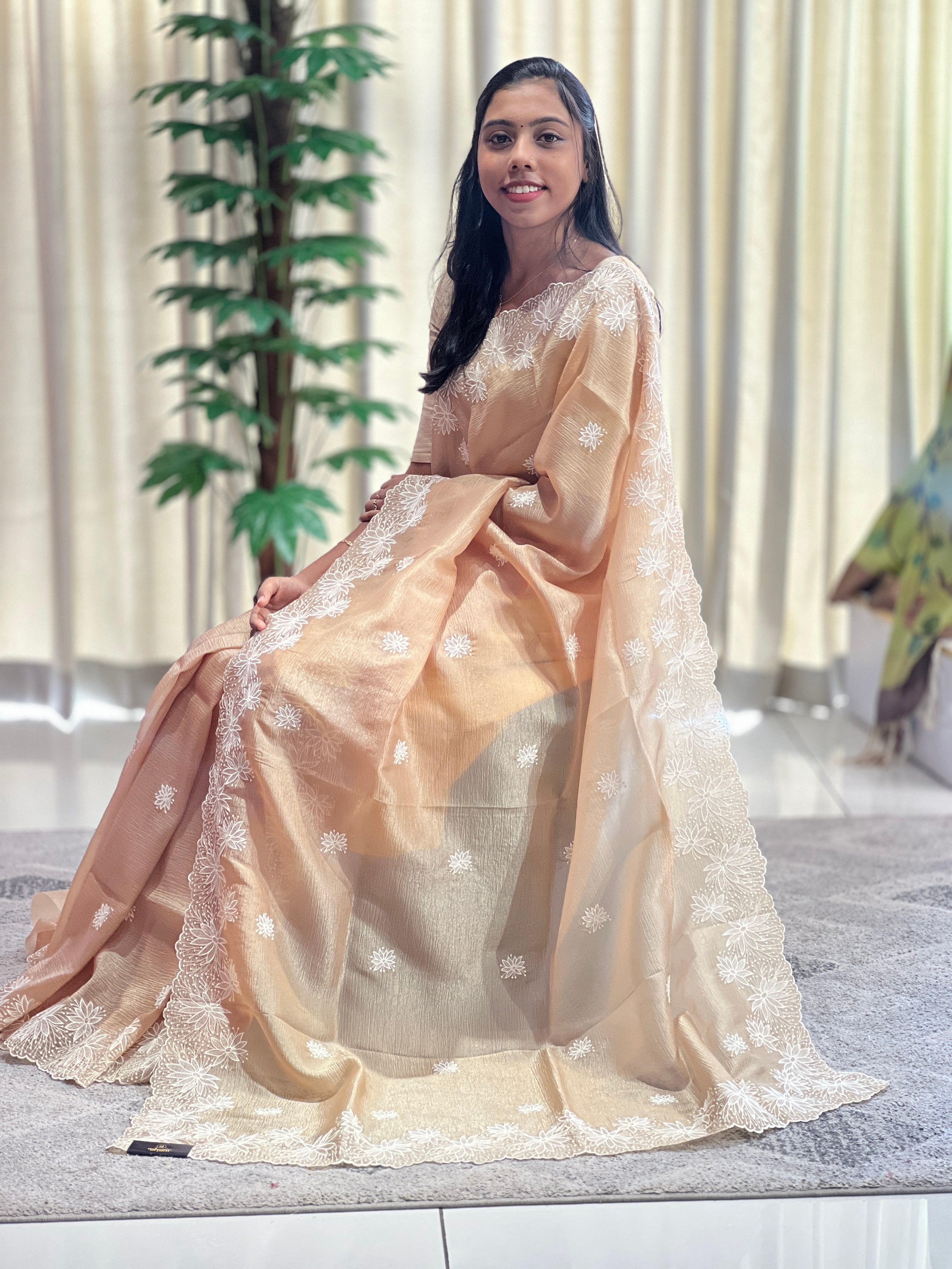 Floral Machine Embroidered Crushed Organza Saree | BLD1101