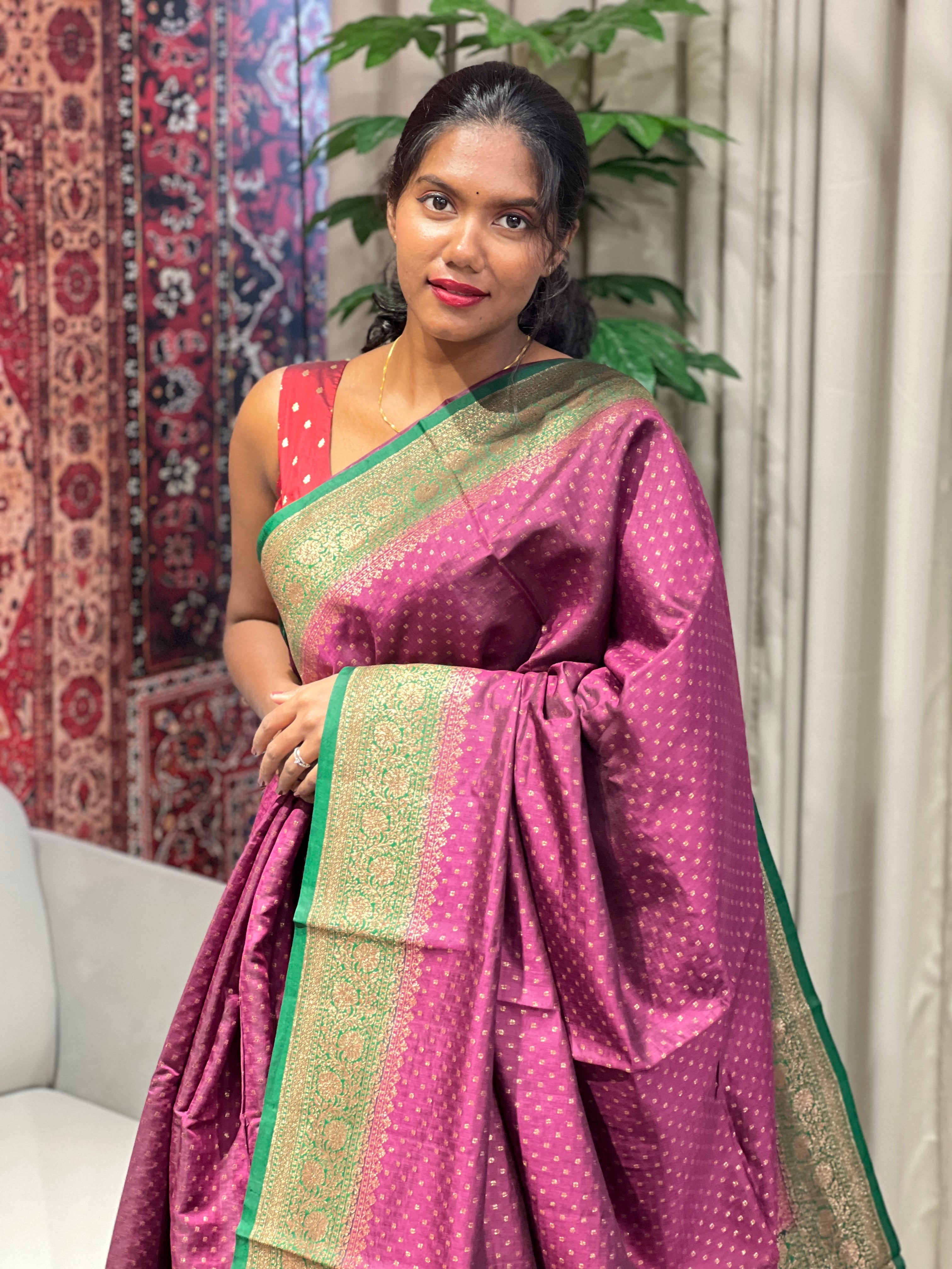 Zari & Thread Woven Pure Banarasi Silk Saree | YNG691