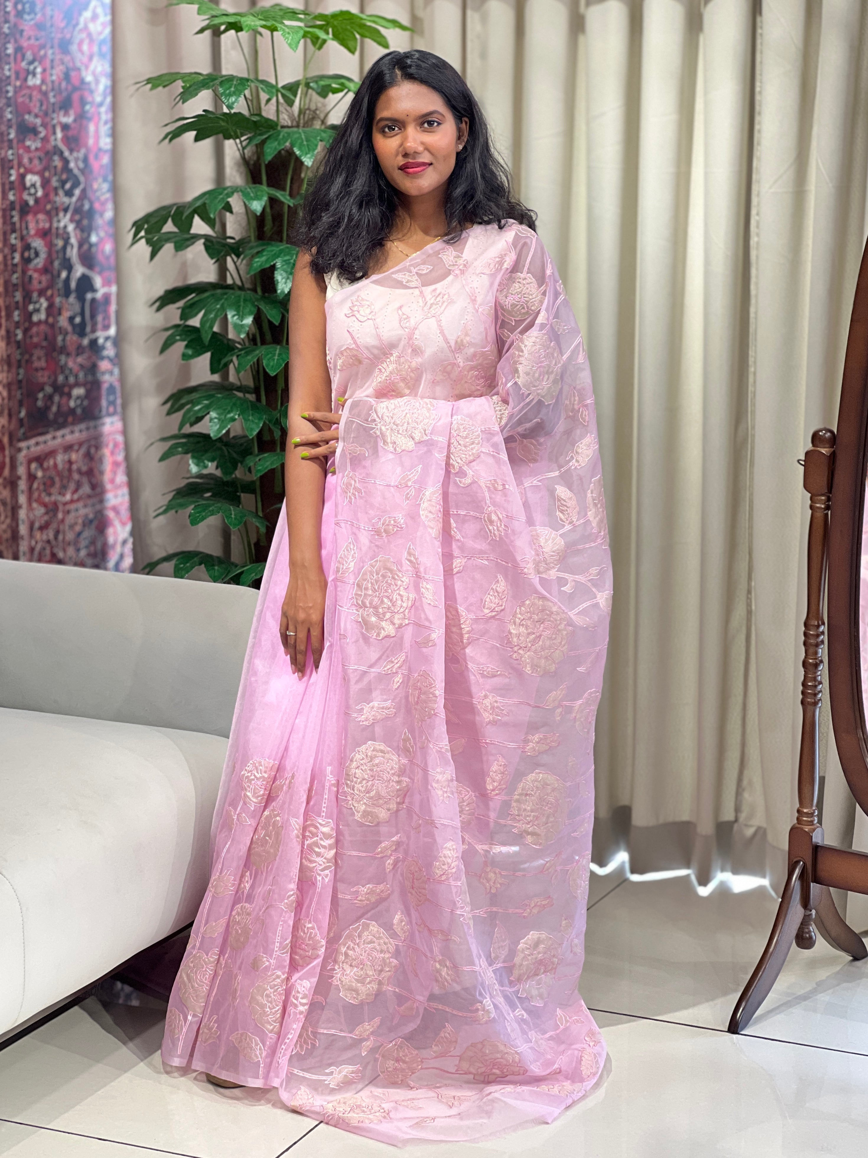 Floral Applique Detailed Organza Saree | MM359