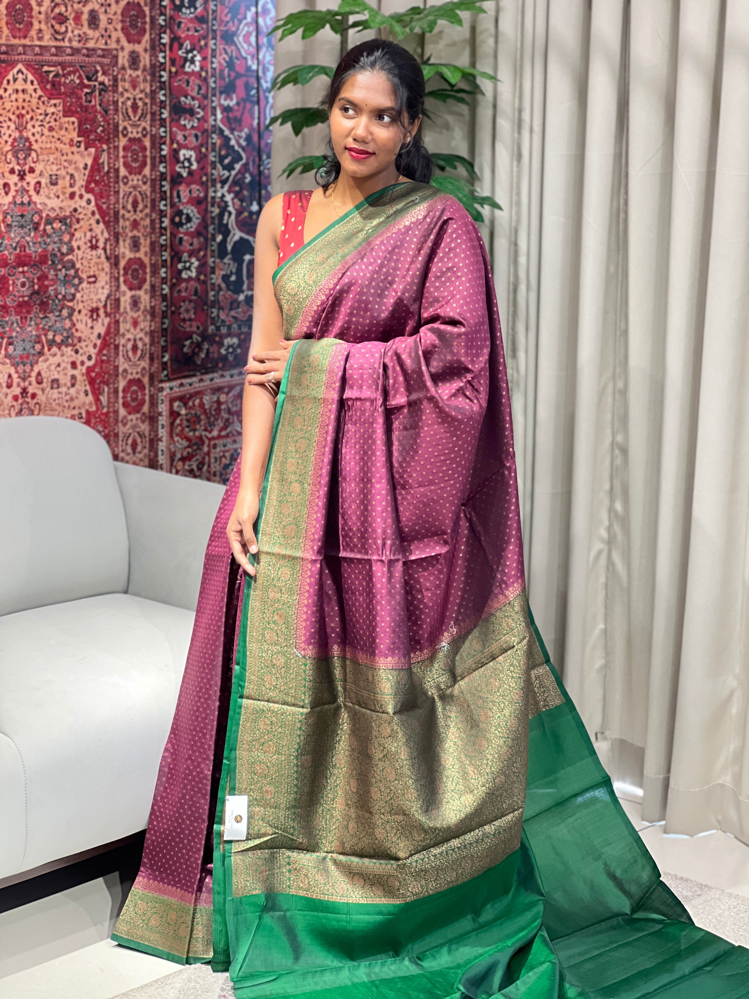 Zari & Thread Woven Pure Banarasi Silk Saree | YNG693