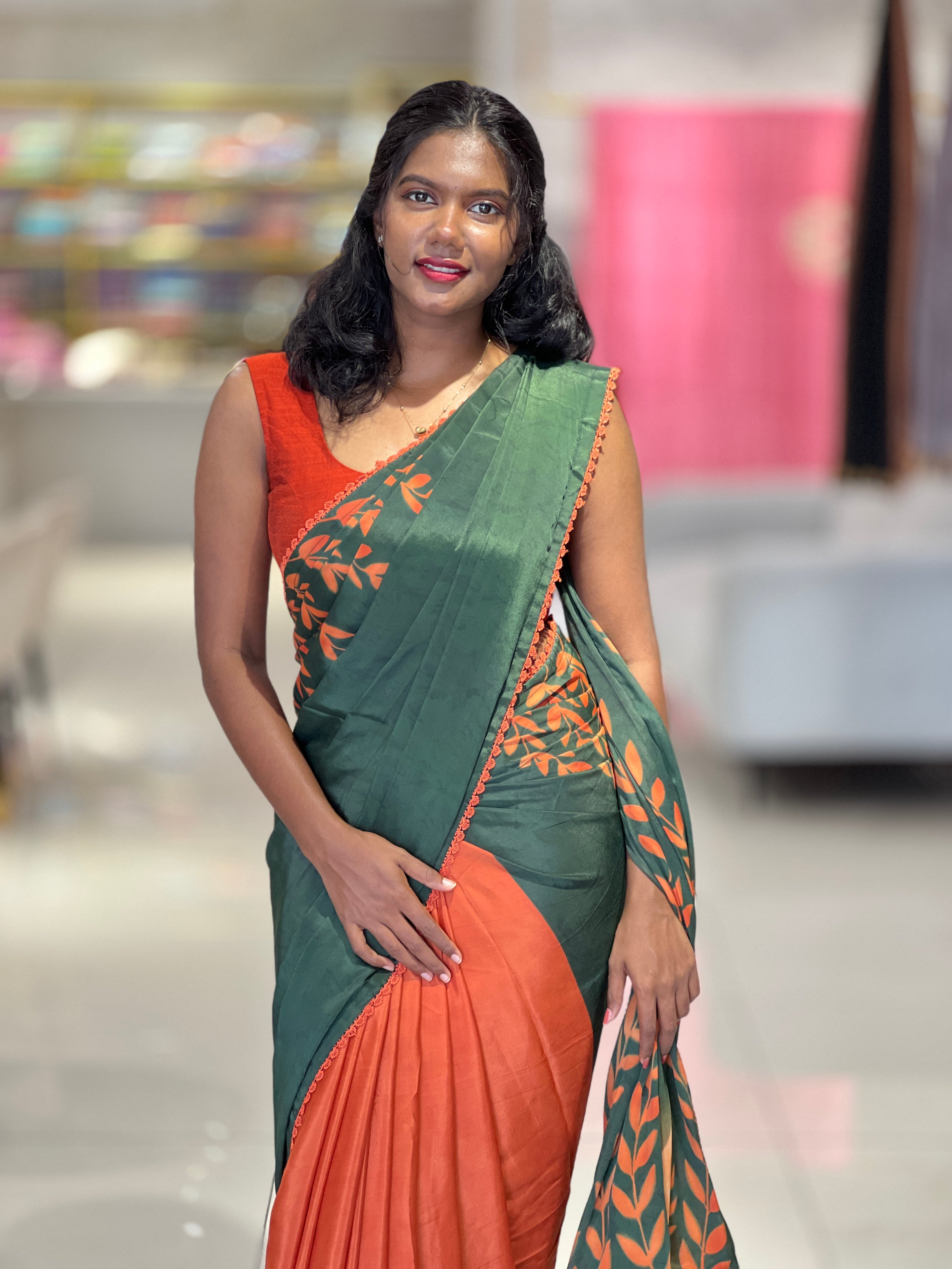 Jaal Placement Print Detailed Crepe Silk Saree | HT231