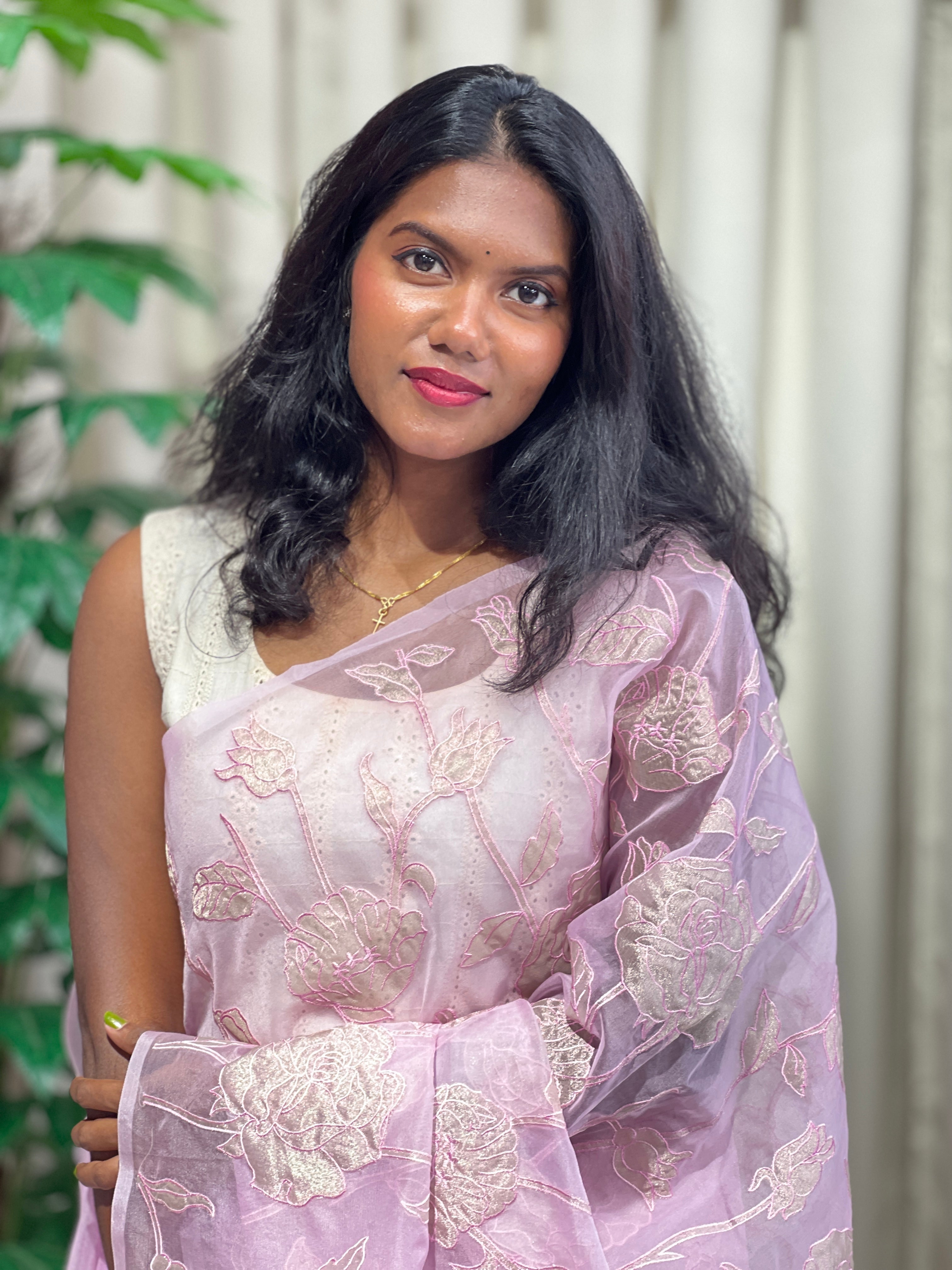 Floral Applique Detailed Organza Saree | MM359