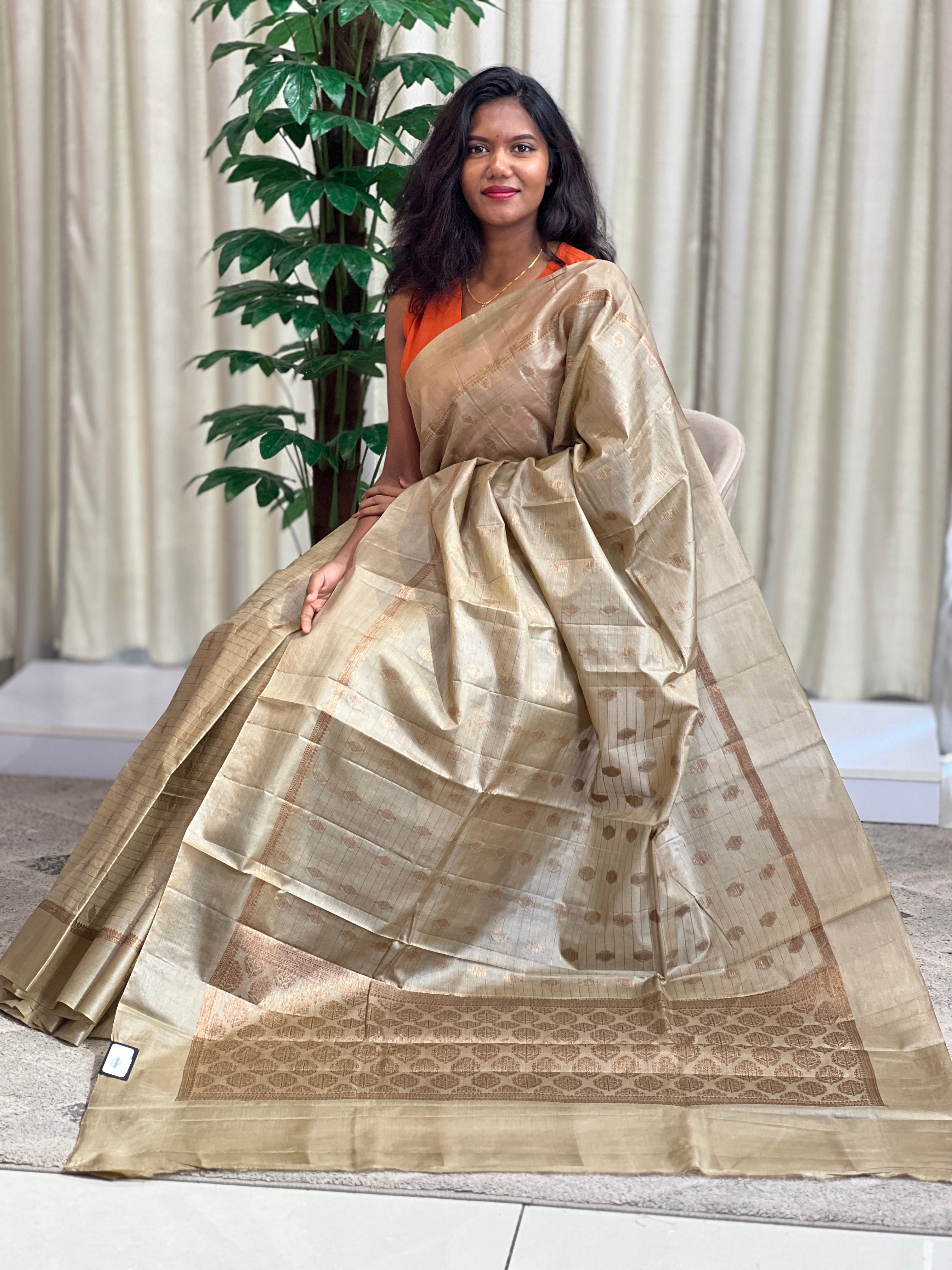 Buta Pattern Tussar Saree | GA119